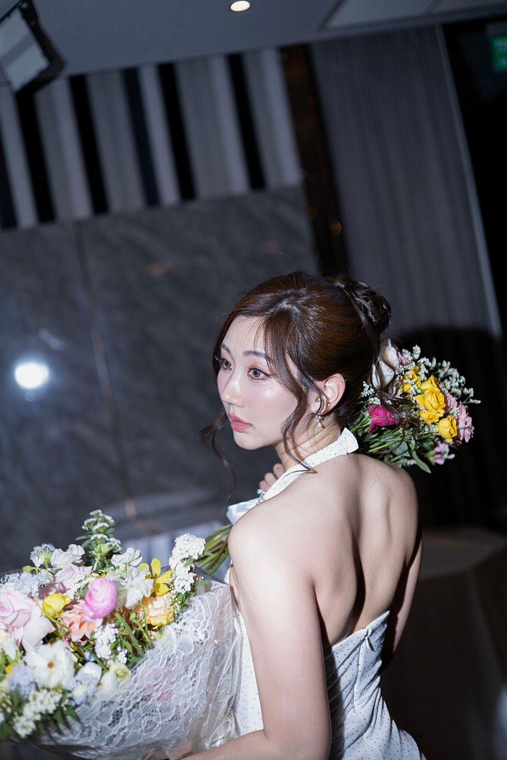 ผลงานรับปริญญา โดย MAHDEKPHOTO ภาพที่ 1