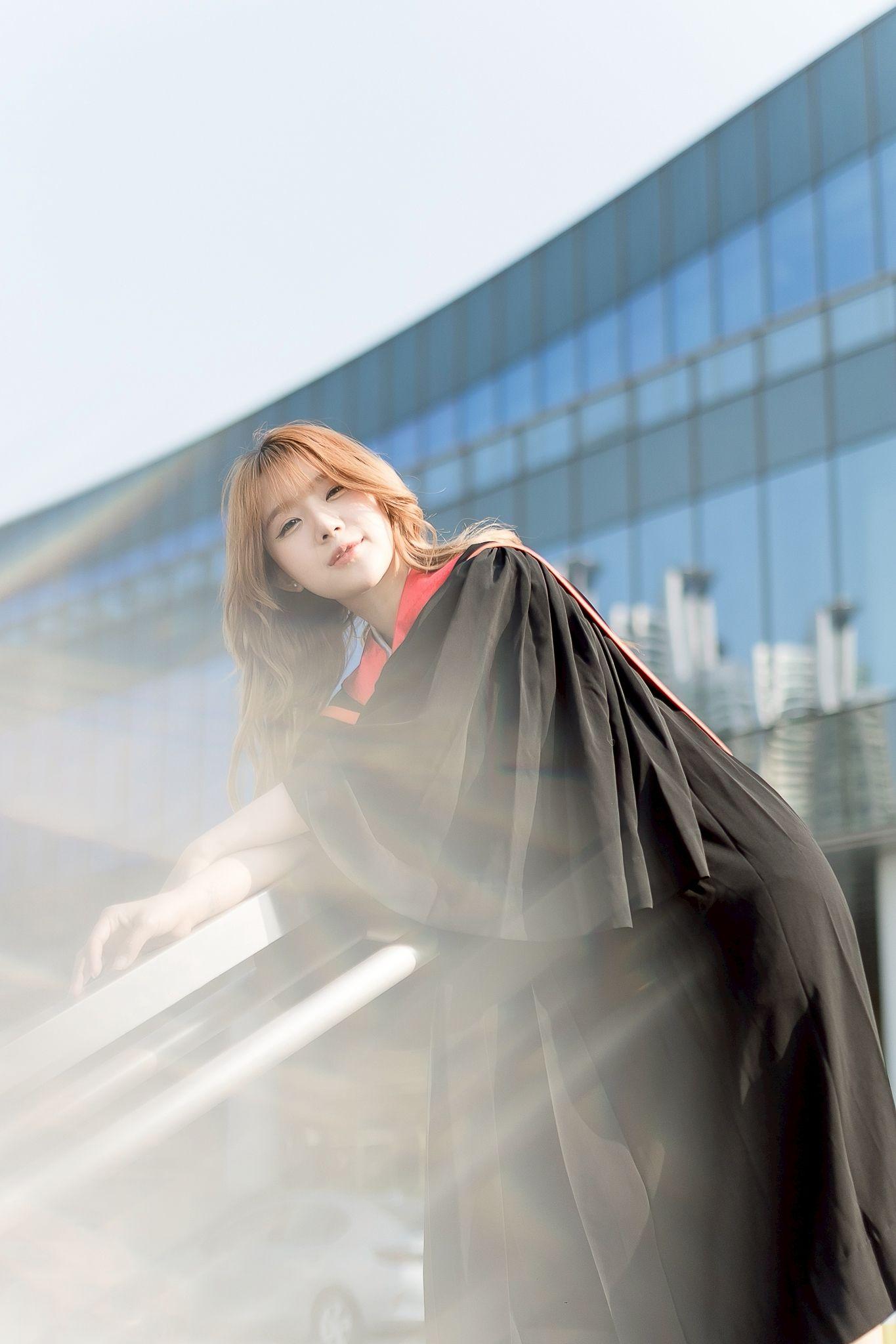 ผลงานรับปริญญา มหาวิทยาลัยกรุงเทพ โดย MAHDEKPHOTO ภาพที่ 1