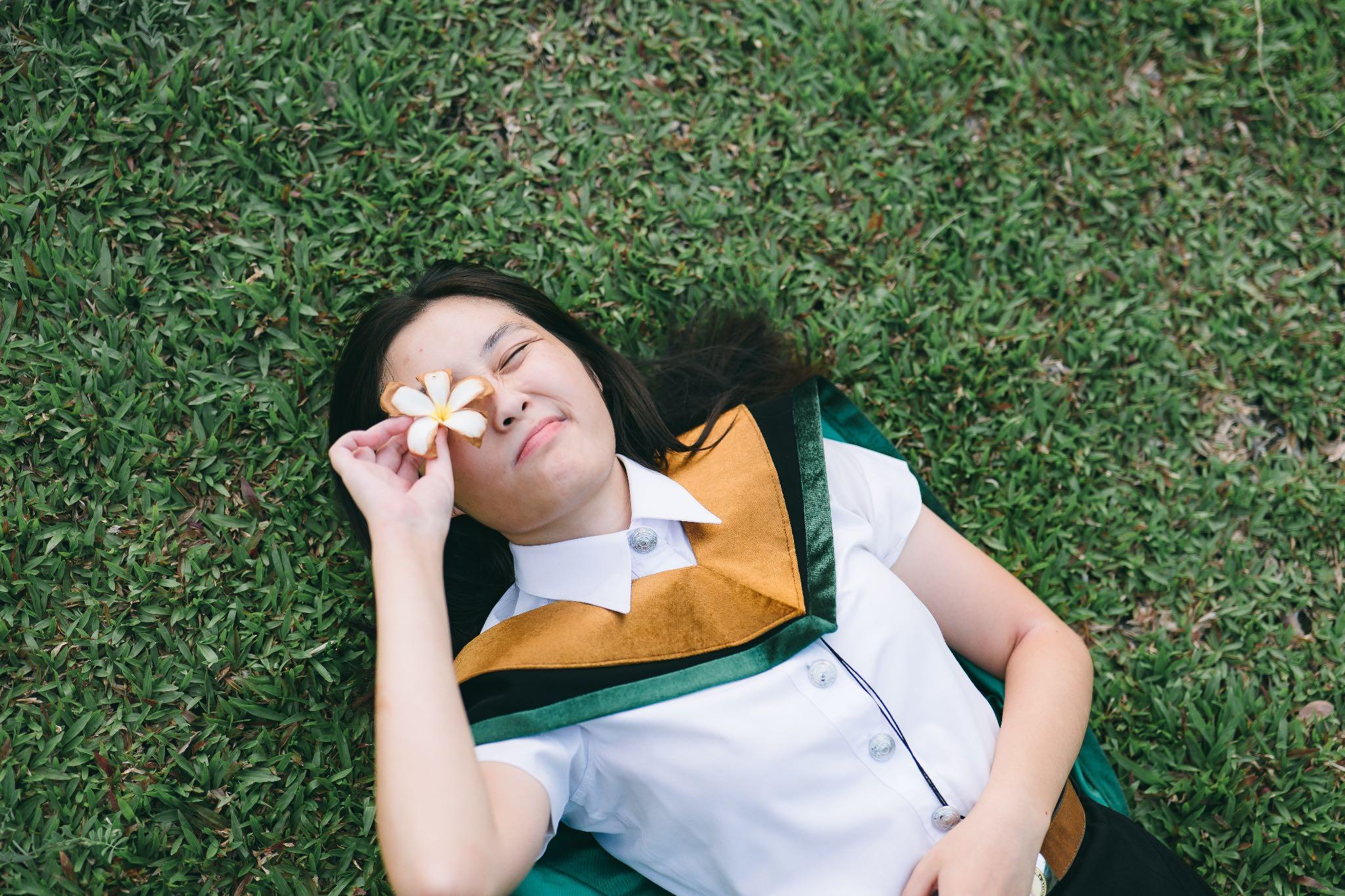 ผลงานรับปริญญา มหาวิทยาลัยสยาม โดย Nothingbutshoot ภาพที่ 2