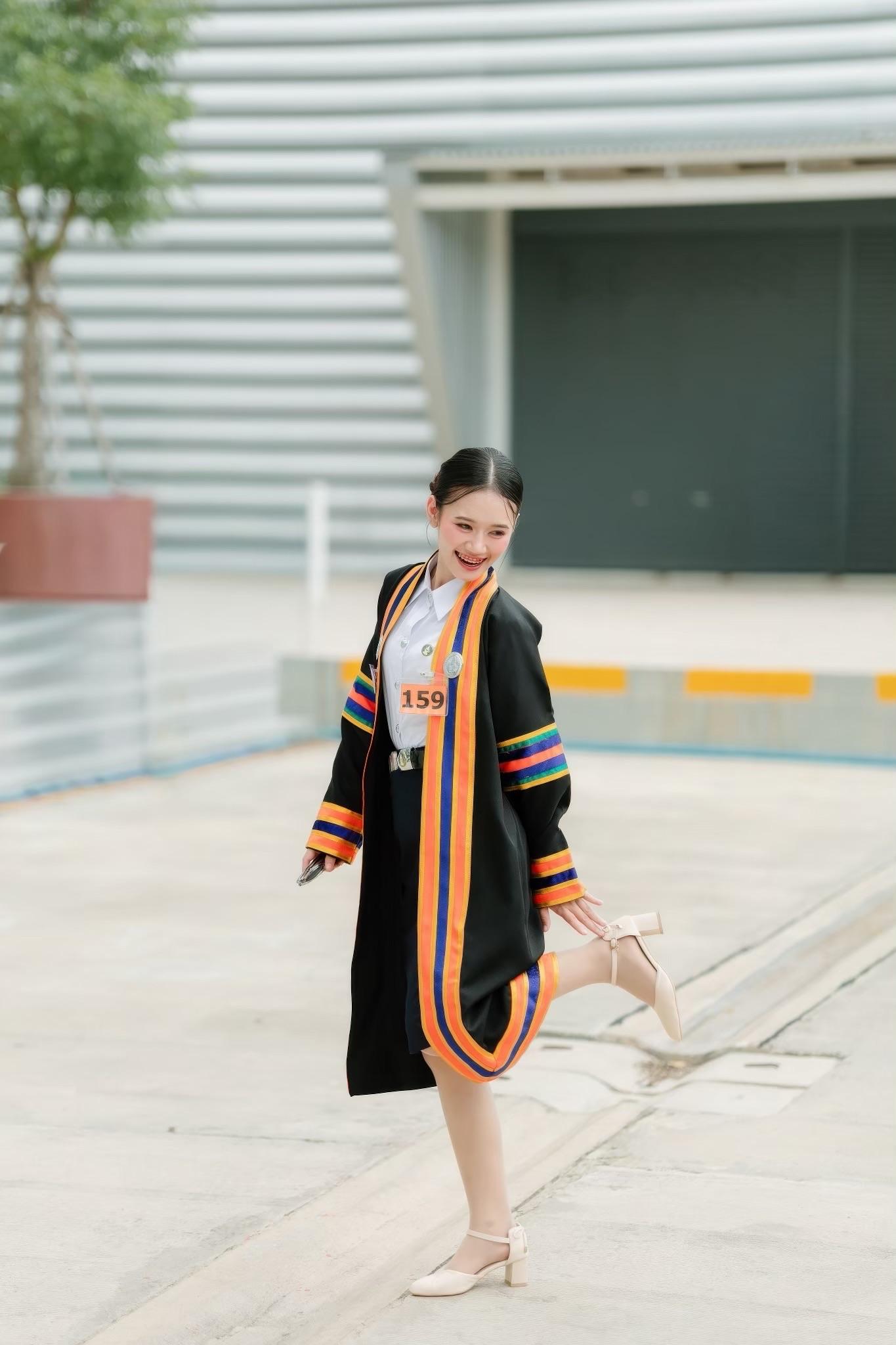 ผลงานรับปริญญา มหาวิทยาลัยราชภัฏนครปฐม โดย BombayWcrp Photographer ภาพที่ 9