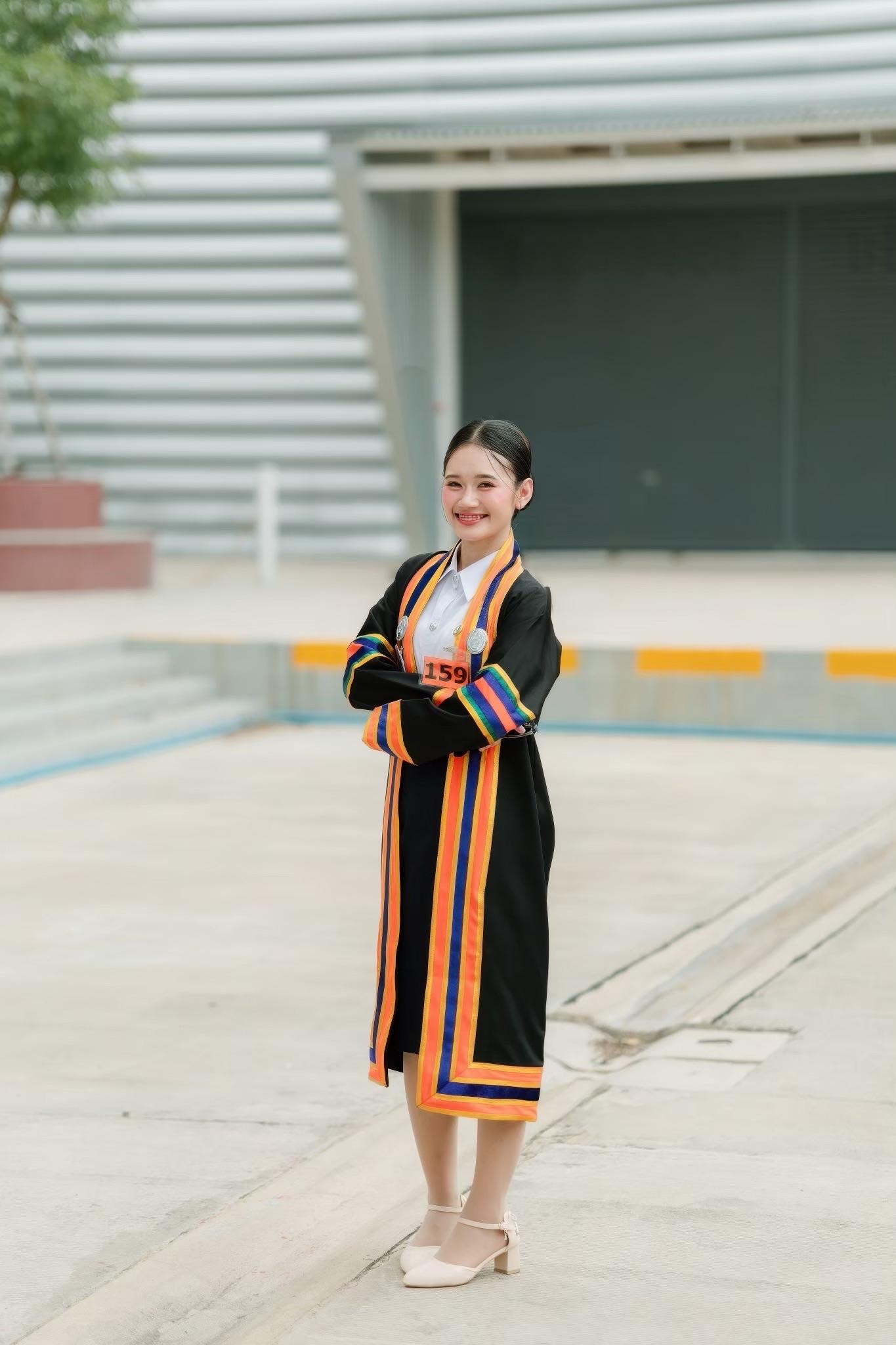 ผลงานรับปริญญา มหาวิทยาลัยราชภัฏนครปฐม โดย BombayWcrp Photographer ภาพที่ 6