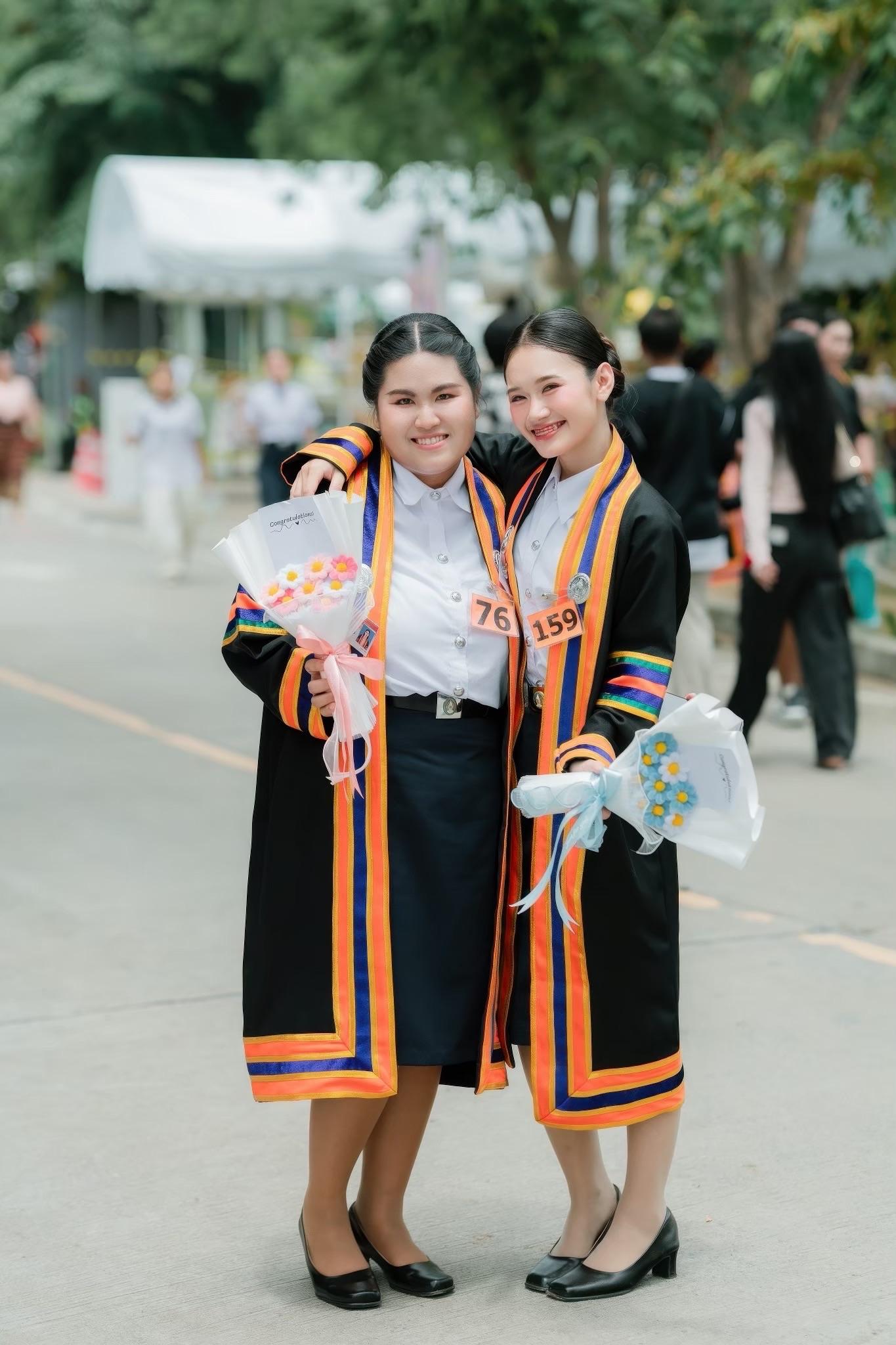 ผลงานรับปริญญา มหาวิทยาลัยราชภัฏนครปฐม โดย BombayWcrp Photographer ภาพที่ 17