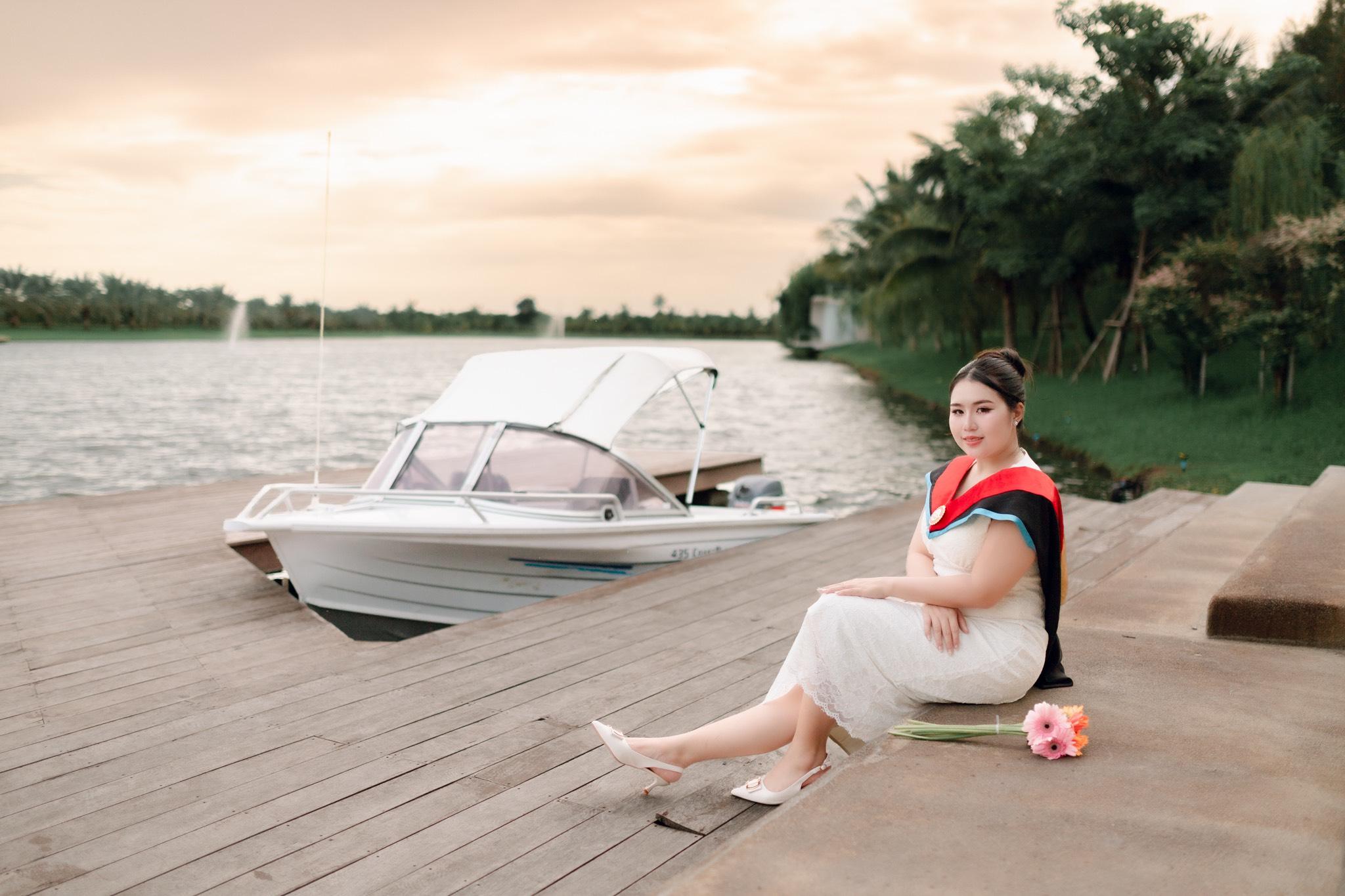 ผลงานรับปริญญา มหาวิทยาลัยกรุงเทพธนบุรี โดย BombayWcrp Photographer ภาพที่ 1