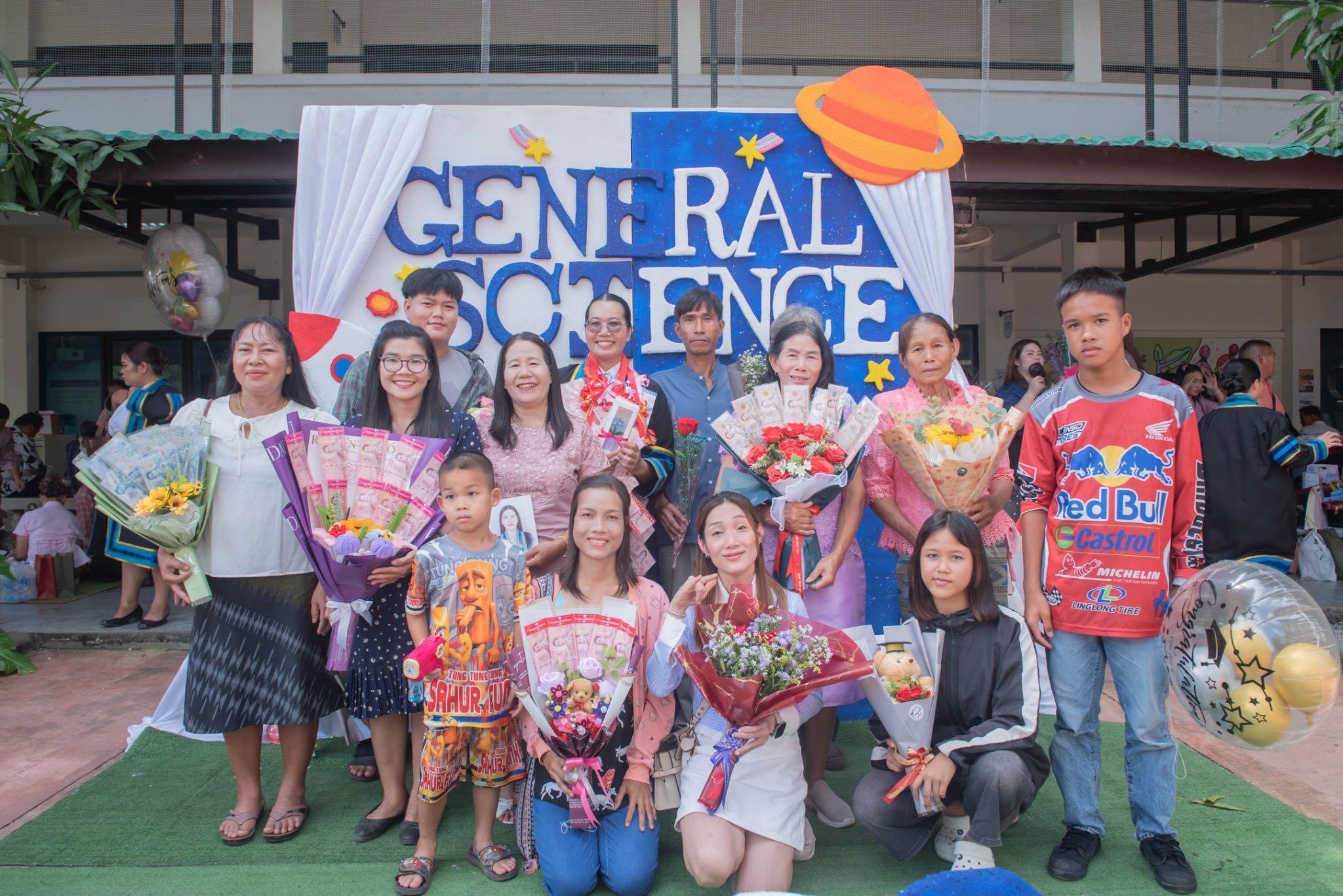 ผลงานรับปริญญา มหาวิทยาลัยราชภัฏอุตรดิตถ์ โดย โบว์ ภาพที่ 12