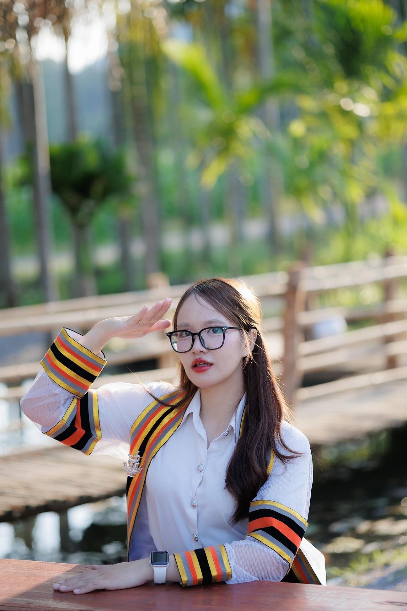 ผลงานรับปริญญา มหาวิทยาลัยนเรศวร โดย KingPhai Fotoh ภาพที่ 8
