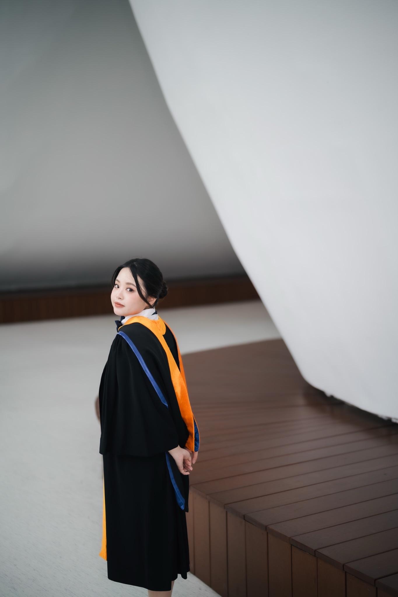 ผลงานรับปริญญา มหาวิทยาลัยมหิดล โดย นุตประวีณ การภาพ ภาพที่ 11
