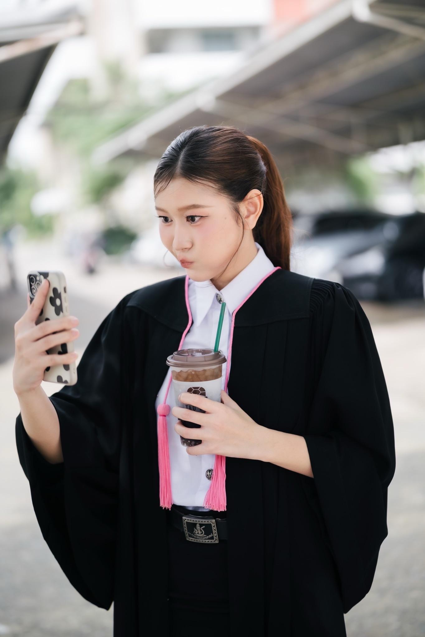 ผลงานรับปริญญา มหาวิทยาลัยเกษตรศาสตร์ โดย นุตประวีณ การภาพ ภาพที่ 7