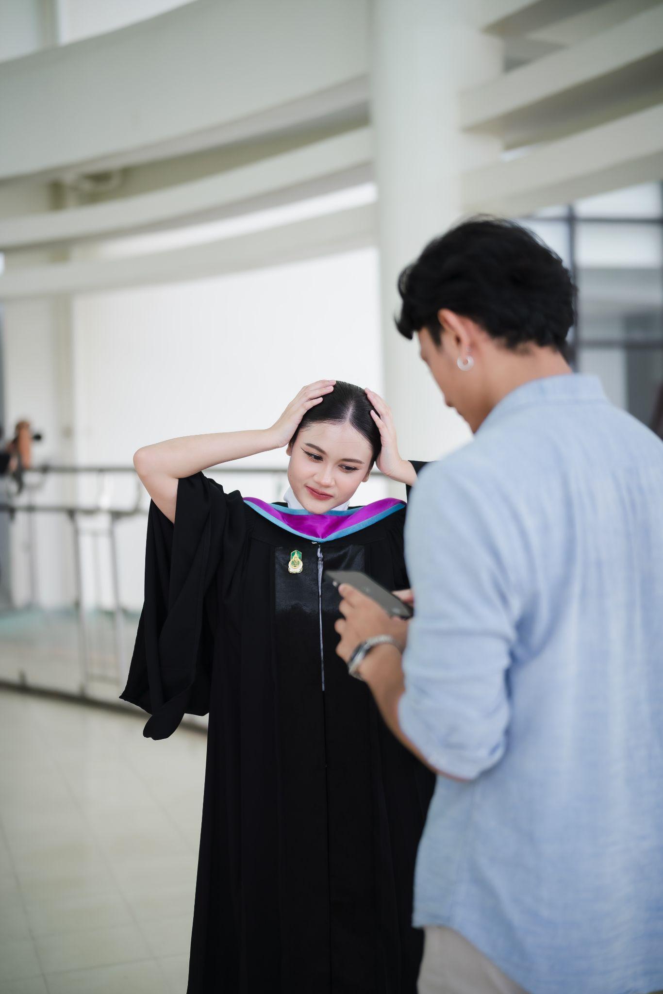 ผลงานรับปริญญา มหาวิทยาลัยสงขลานครินทร์ โดย นุตประวีณ การภาพ ภาพที่ 15