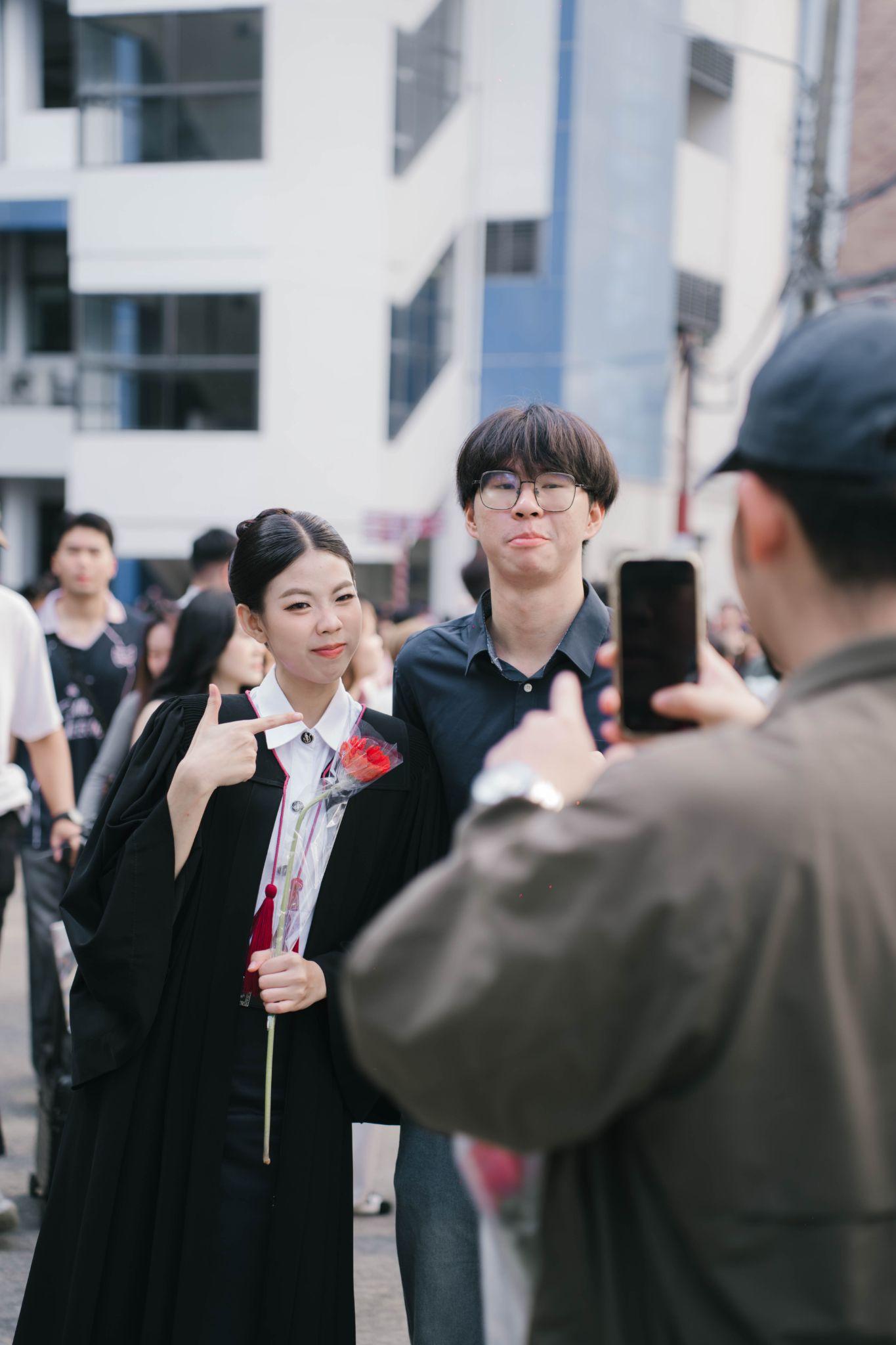 ผลงานรับปริญญา มหาวิทยาลัยเกษตรศาสตร์ โดย pedquackquackquack ภาพที่ 9