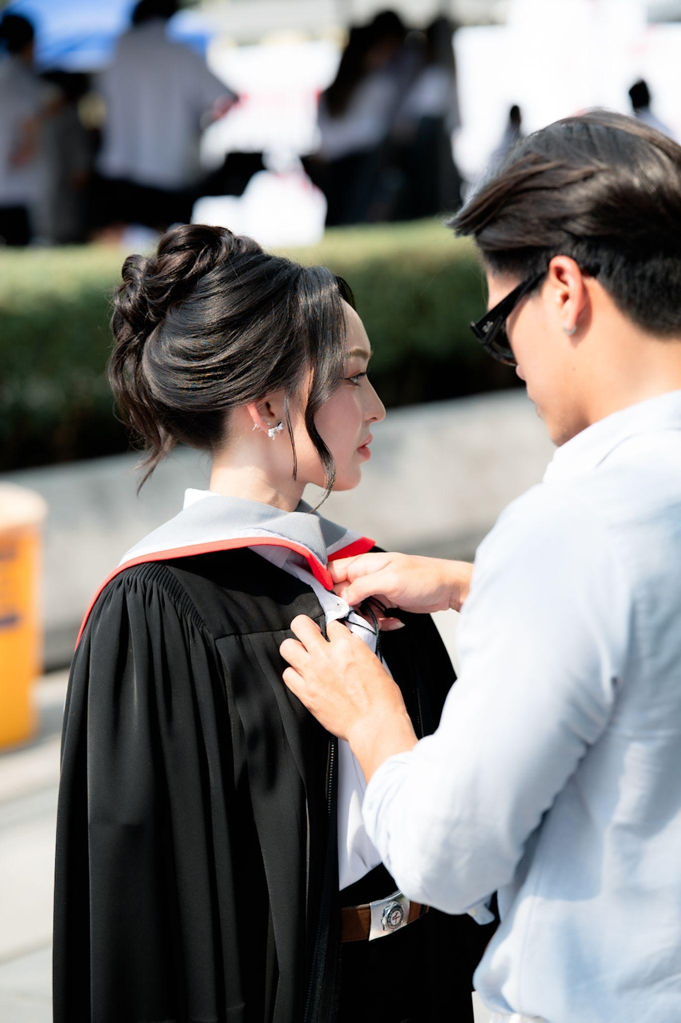 ผลงานรับปริญญา มหาวิทยาลัยศรีนครินทรวิโรฒ โดย Sunlyyy ภาพที่ 5