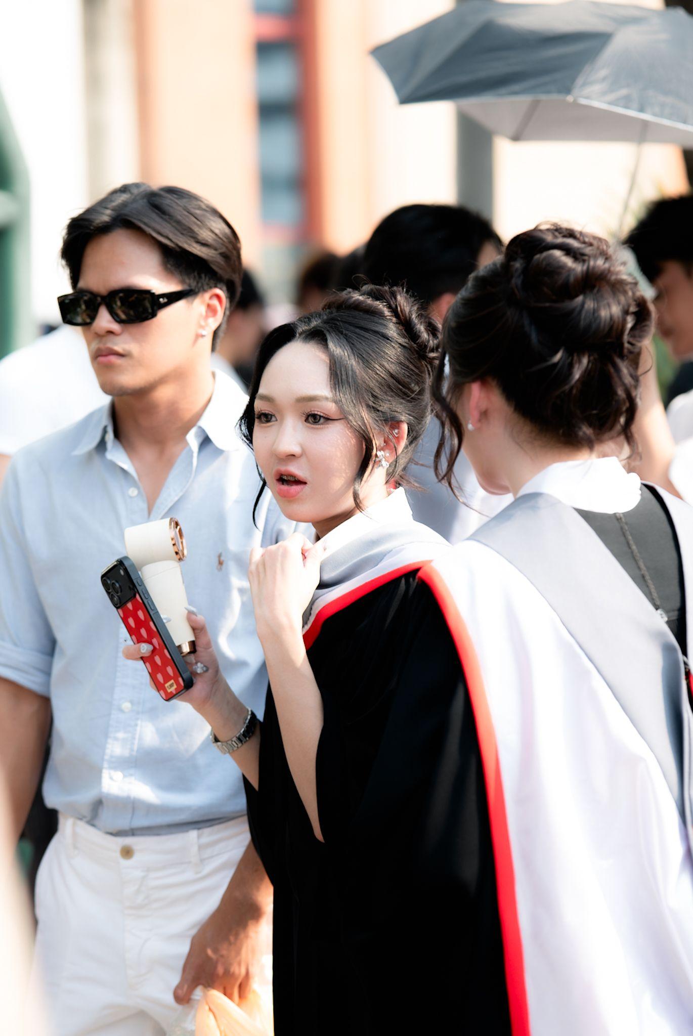 ผลงานรับปริญญา มหาวิทยาลัยศรีนครินทรวิโรฒ โดย Sunlyyy ภาพที่ 13