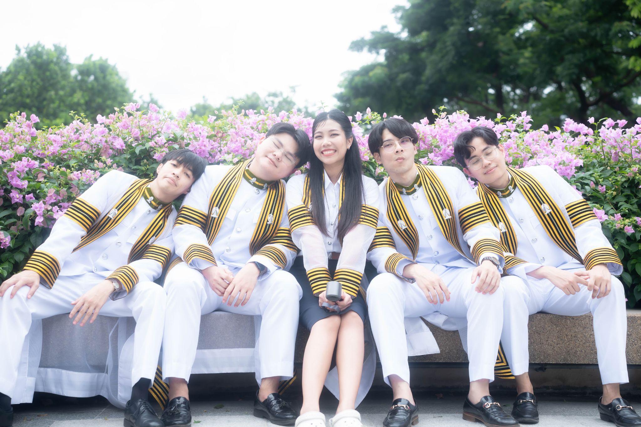 ผลงานรับปริญญา จุฬาลงกรณ์มหาวิทยาลัย โดย Portfoli-oat ภาพที่ 6