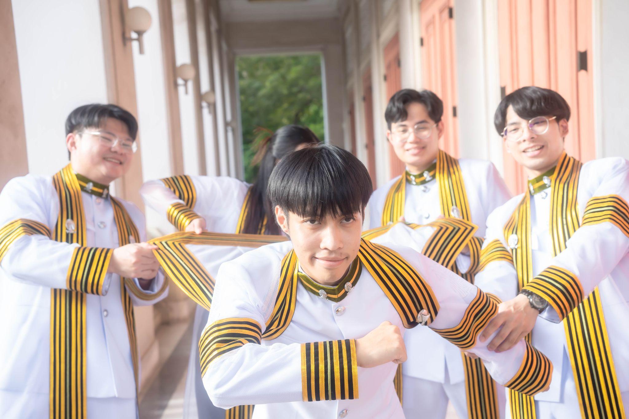 ผลงานรับปริญญา จุฬาลงกรณ์มหาวิทยาลัย โดย Portfoli-oat ภาพที่ 13