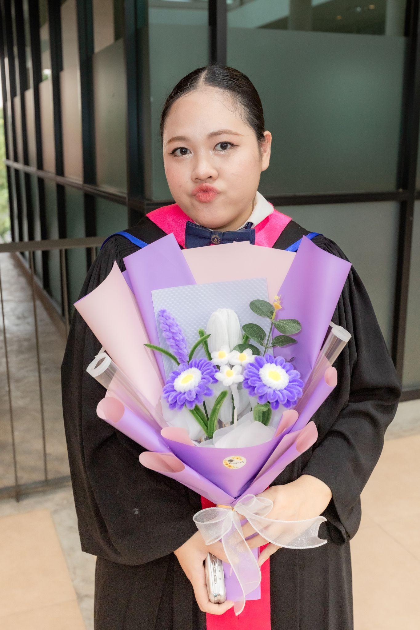 ผลงานรับปริญญา มหาวิทยาลัยมหิดล โดย Pond FoTo ภาพที่ 12