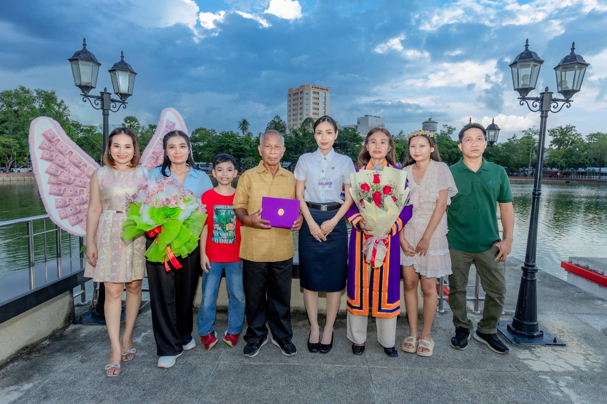 ผลงานรับปริญญา มหาวิทยาลัยราชภัฏบ้านสมเด็จเจ้าพระยา โดย Pond FoTo ภาพที่ 8