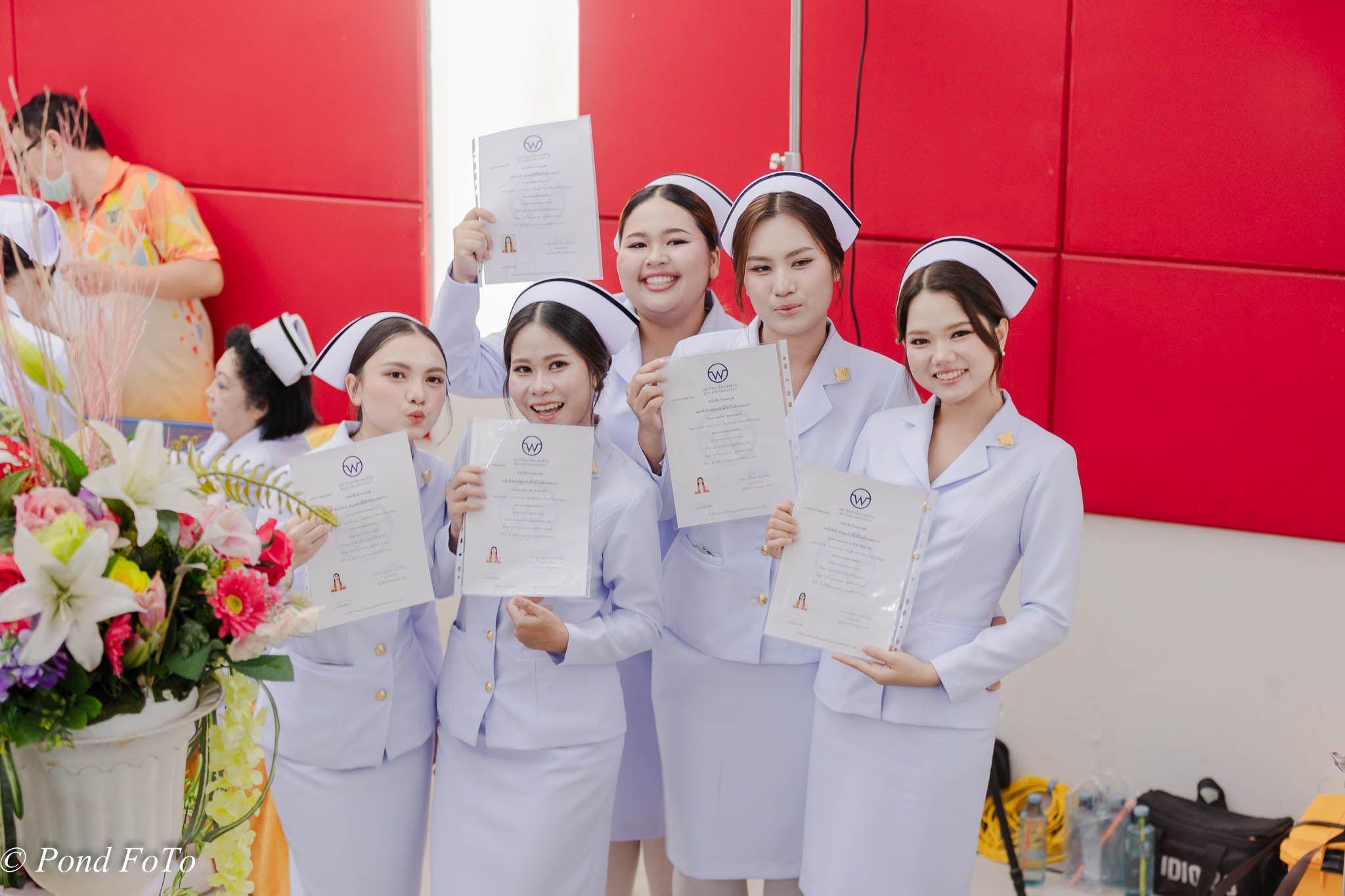 ผลงานรับปริญญา มหาวิทยาลัยเวสเทิร์น โดย Pond FoTo ภาพที่ 11