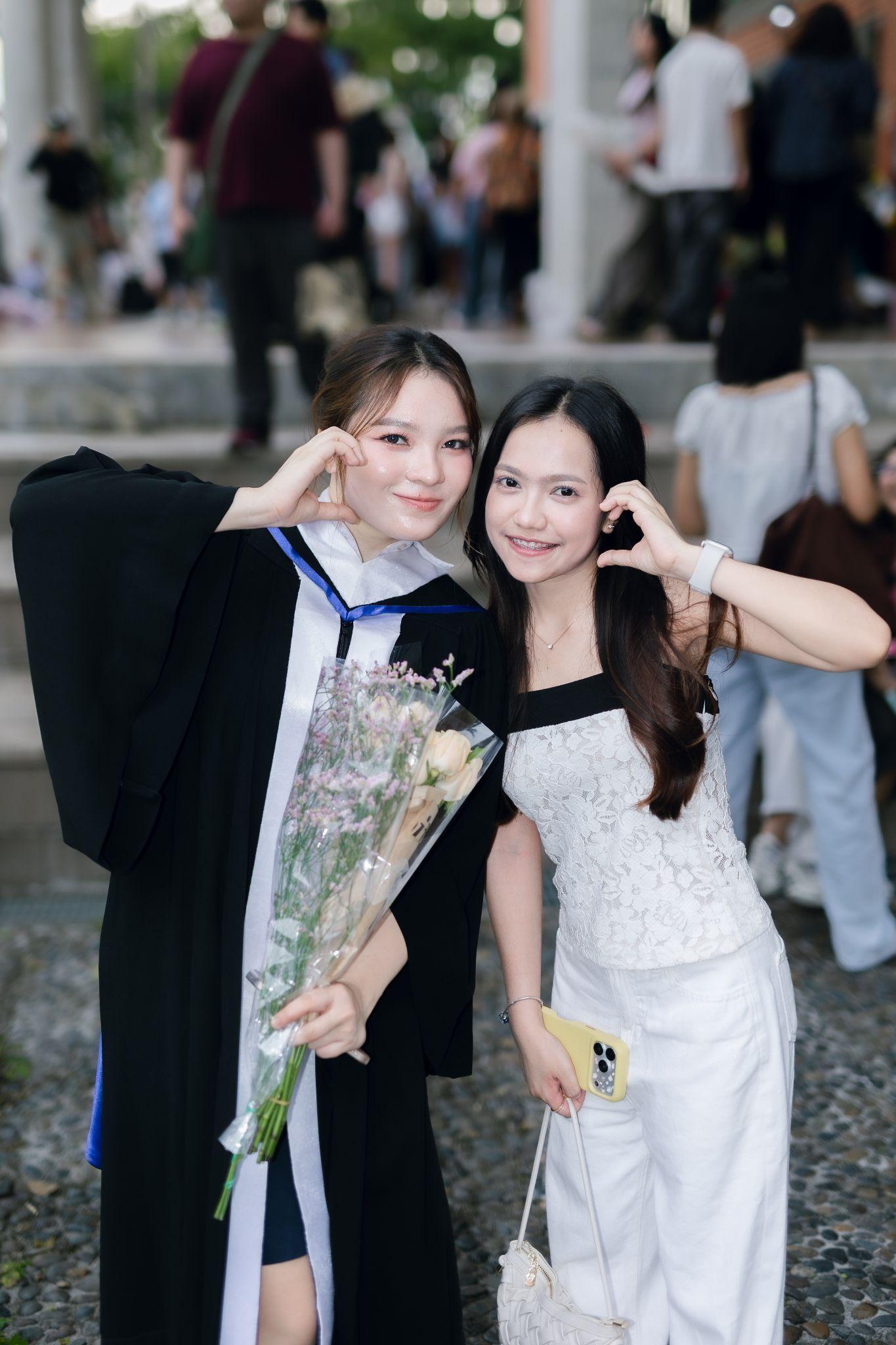 ผลงานรับปริญญา มหาวิทยาลัยมหิดล โดย มุมกล้อง ภาพที่ 17