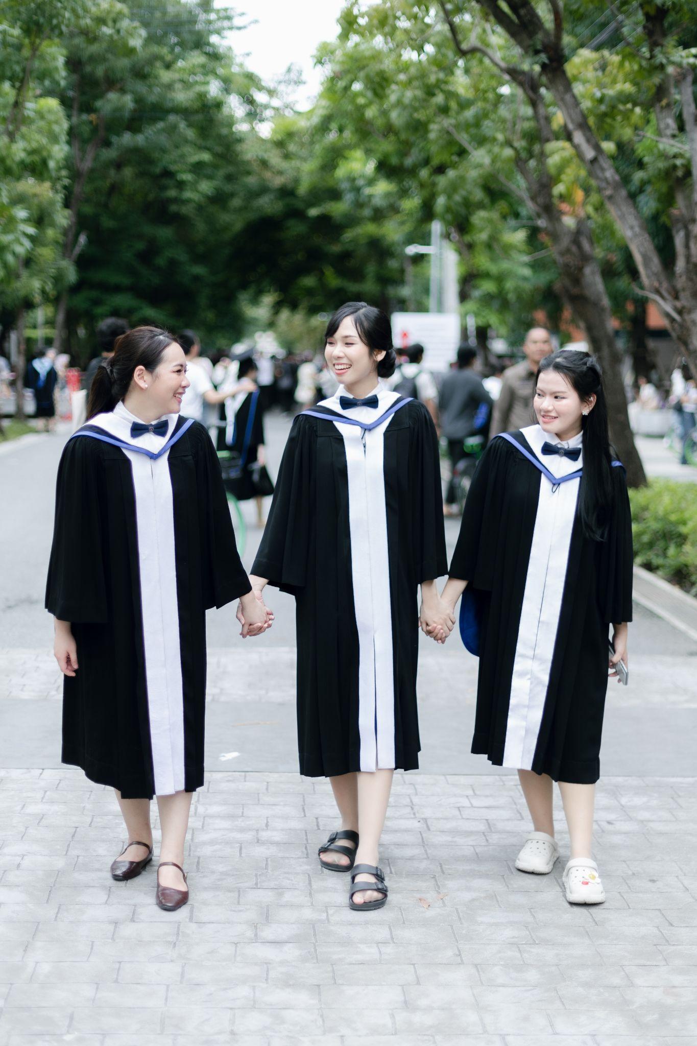 ผลงานรับปริญญา มหาวิทยาลัยมหิดล โดย มุมกล้อง ภาพที่ 9
