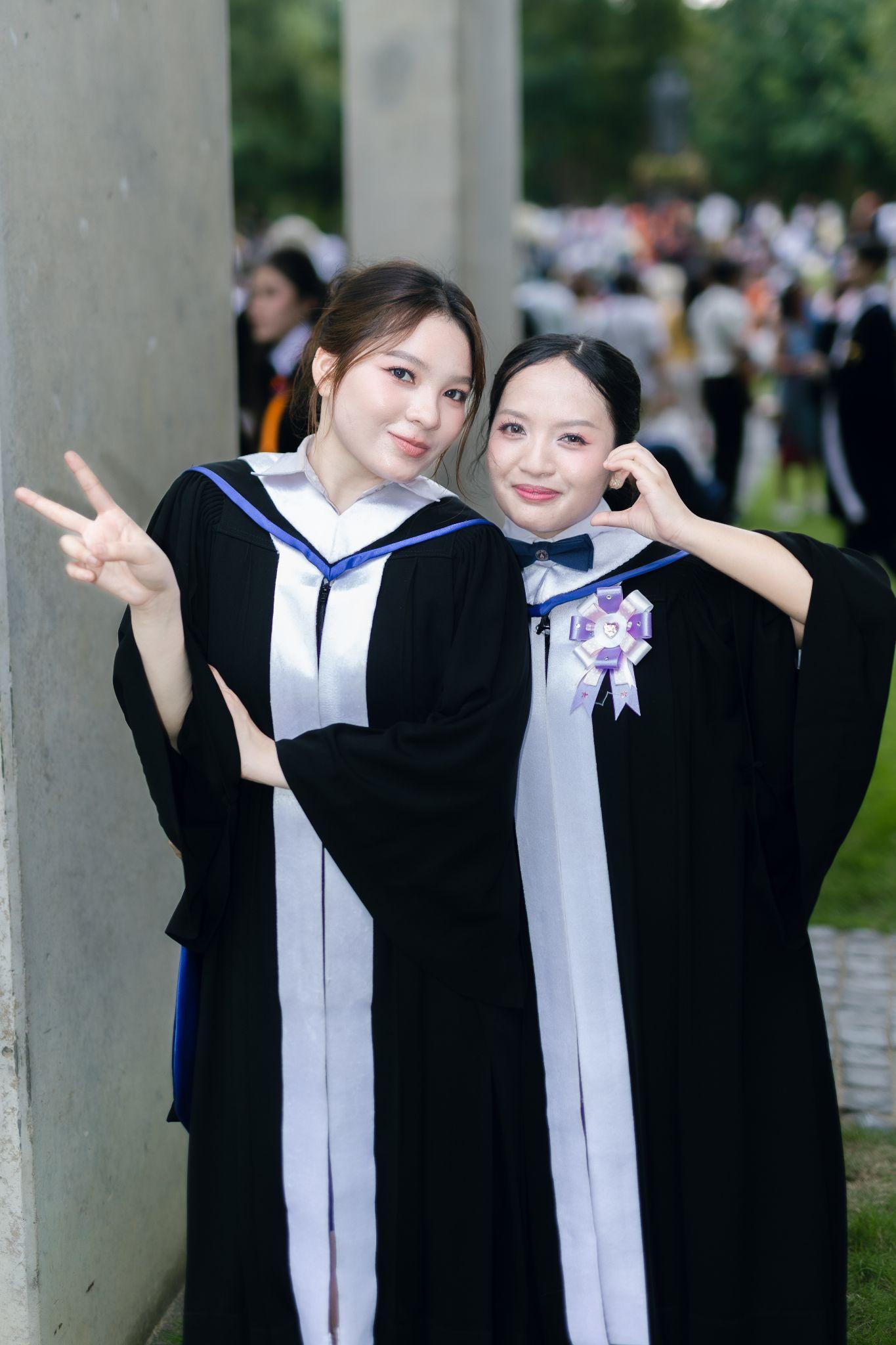 ผลงานรับปริญญา มหาวิทยาลัยมหิดล โดย มุมกล้อง ภาพที่ 15