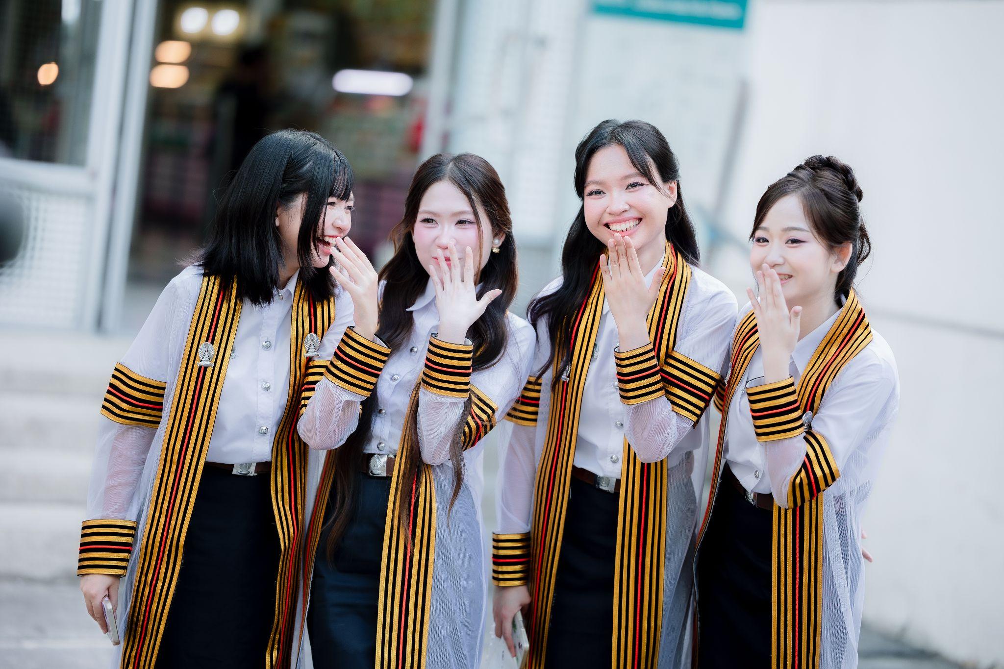 ผลงานรับปริญญา จุฬาลงกรณ์มหาวิทยาลัย โดย มุมกล้อง ภาพที่ 18