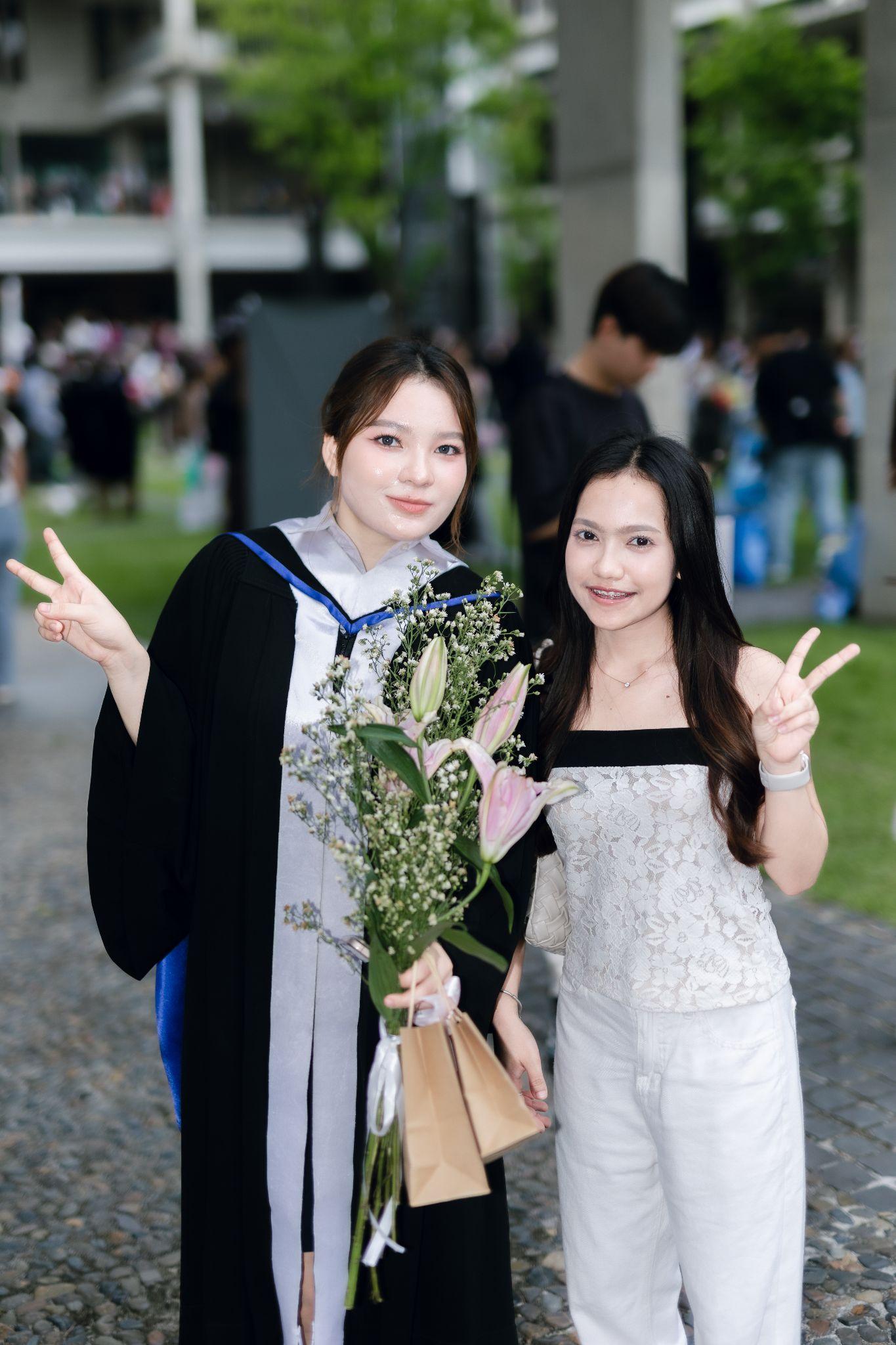 ผลงานรับปริญญา มหาวิทยาลัยมหิดล โดย มุมกล้อง ภาพที่ 7