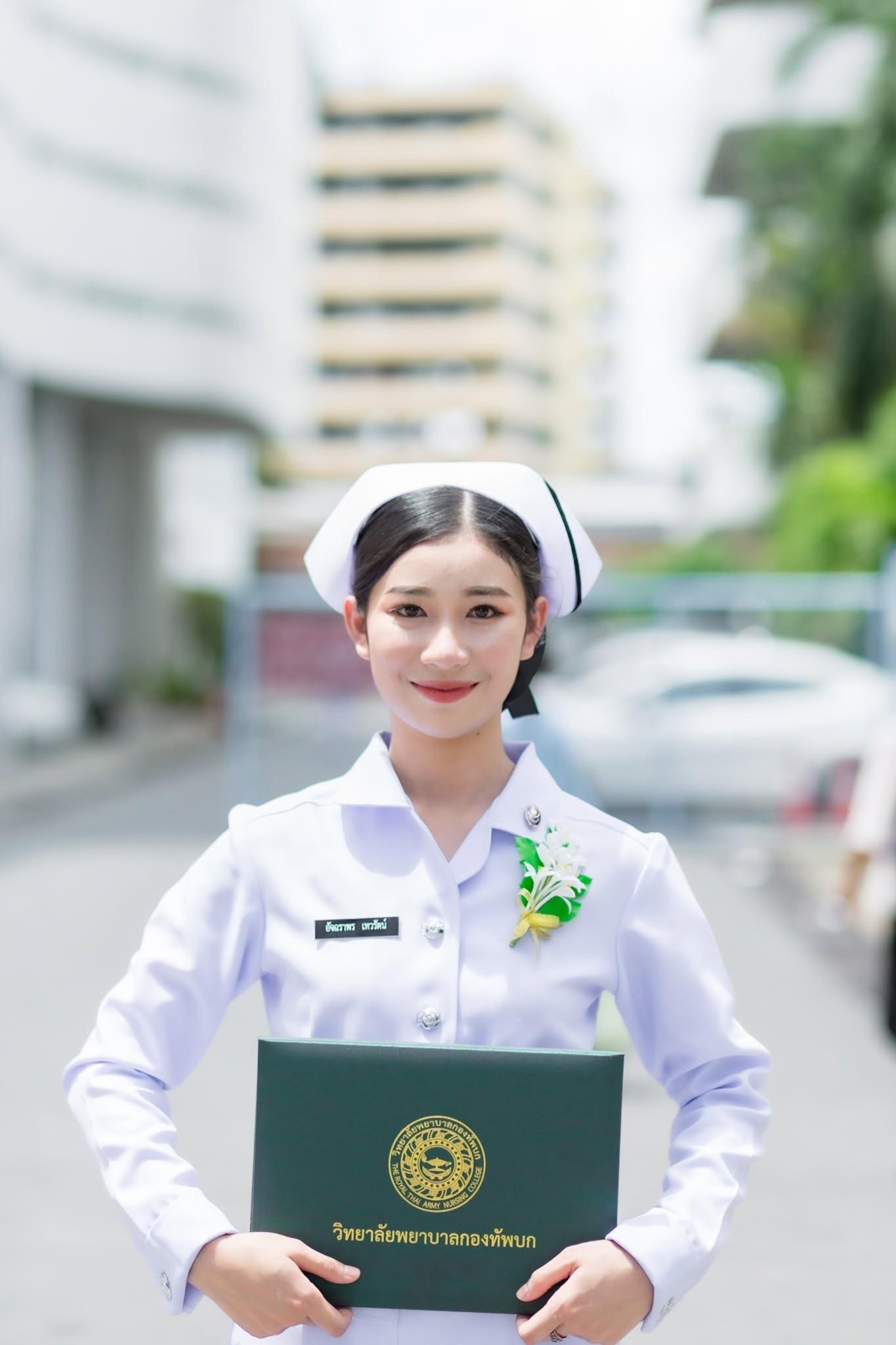 ผลงานรับปริญญา วิทยาลัยพยาบาลกองทัพบก โดย KomrichPhotographer ภาพที่ 12