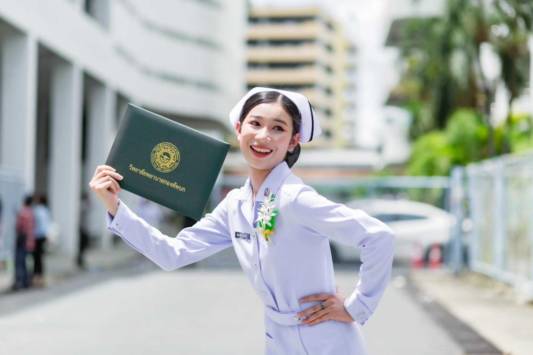 ผลงานรับปริญญา วิทยาลัยพยาบาลกองทัพบก โดย KomrichPhotographer ภาพที่ 13