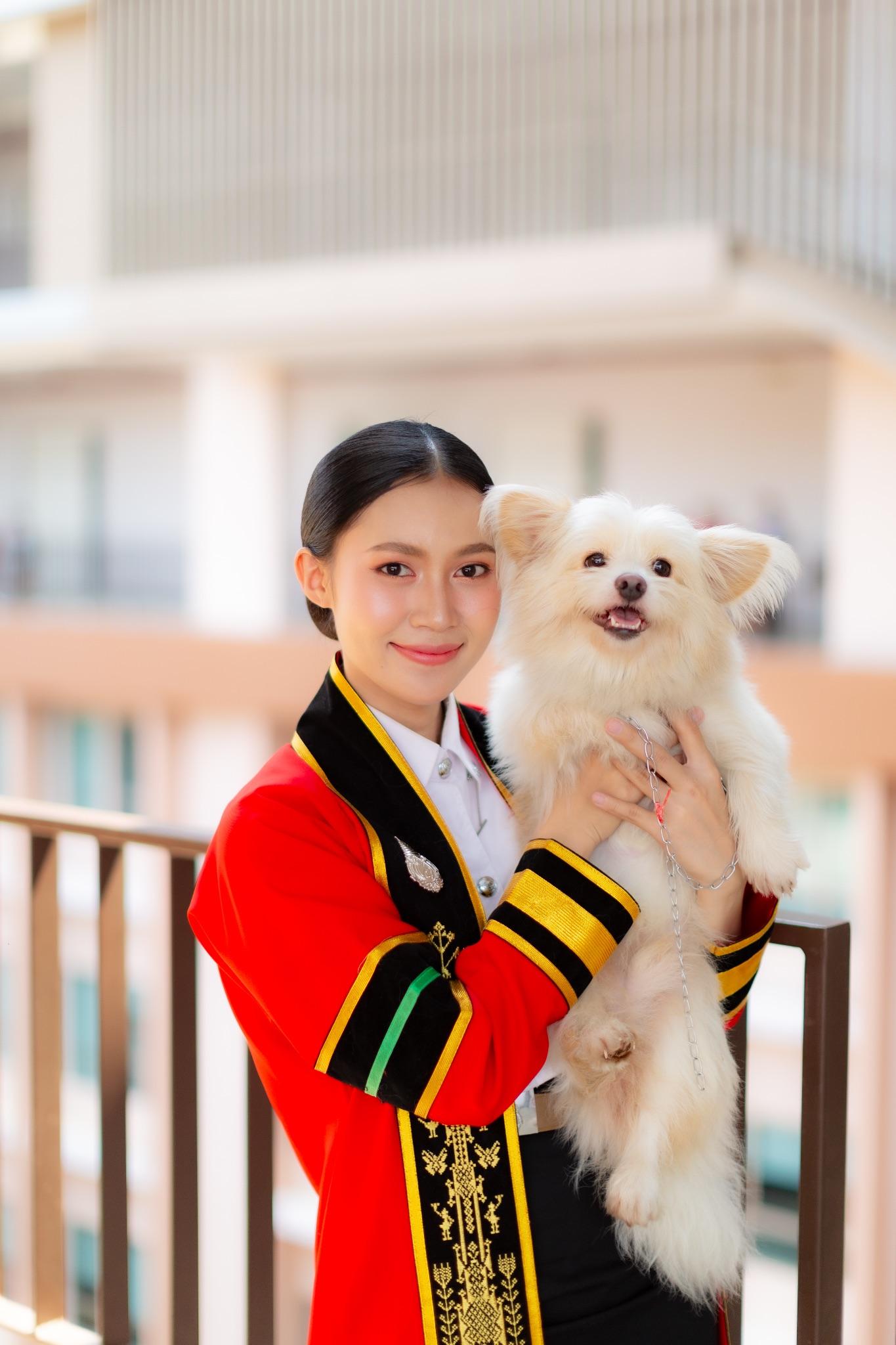 ผลงานรับปริญญา มหาวิทยาลัยแม่ฟ้าหลวง โดย KomrichPhotographer ภาพที่ 8