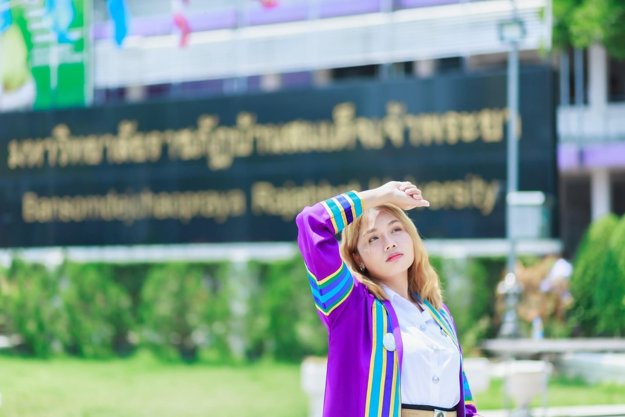 ผลงานรับปริญญา มหาวิทยาลัยราชภัฏบ้านสมเด็จเจ้าพระยา โดย KomrichPhotographer ภาพที่ 6