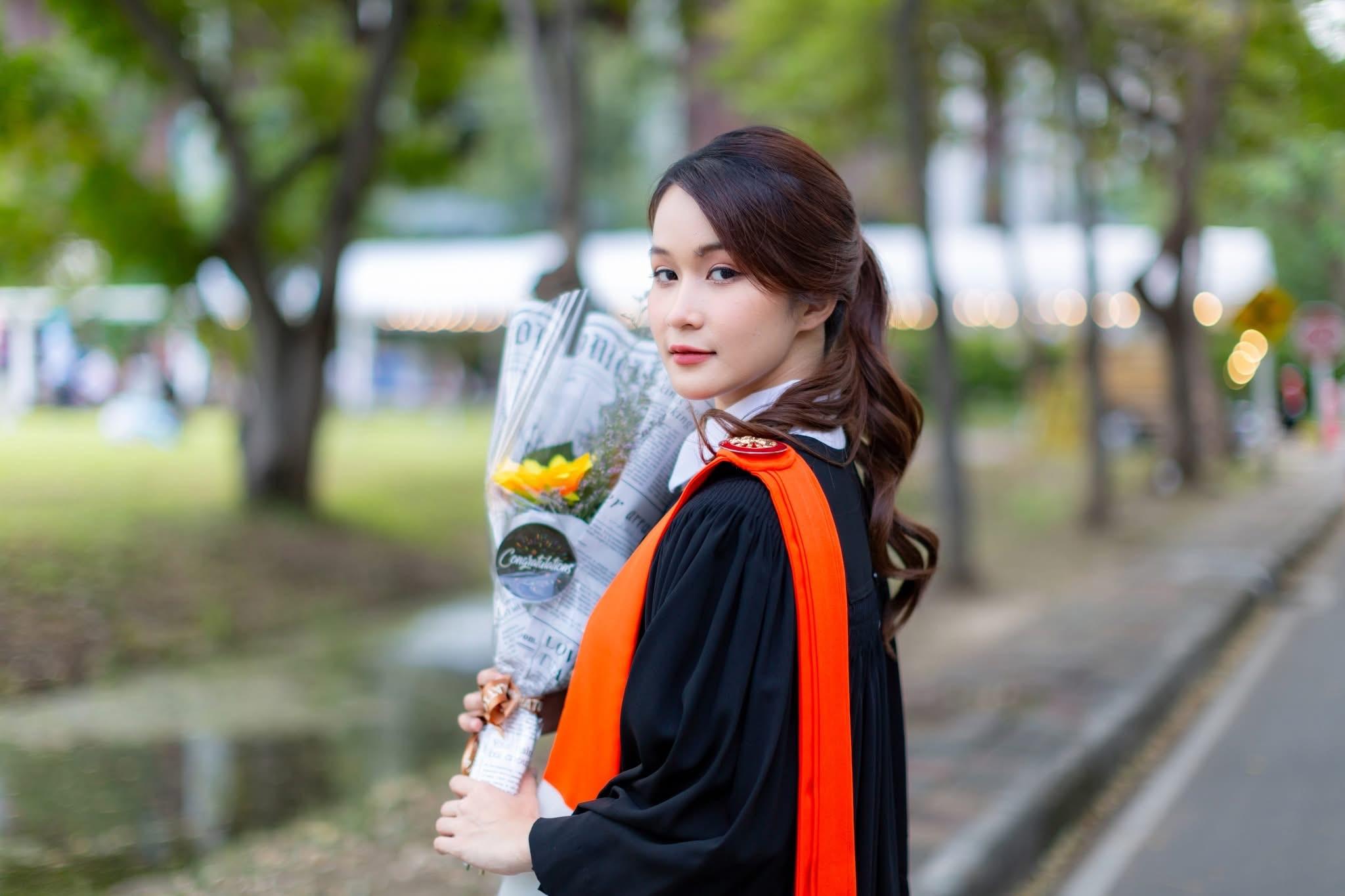 ผลงานรับปริญญา มหาวิทยาลัยธรรมศาสตร์ โดย KomrichPhotographer ภาพที่ 3