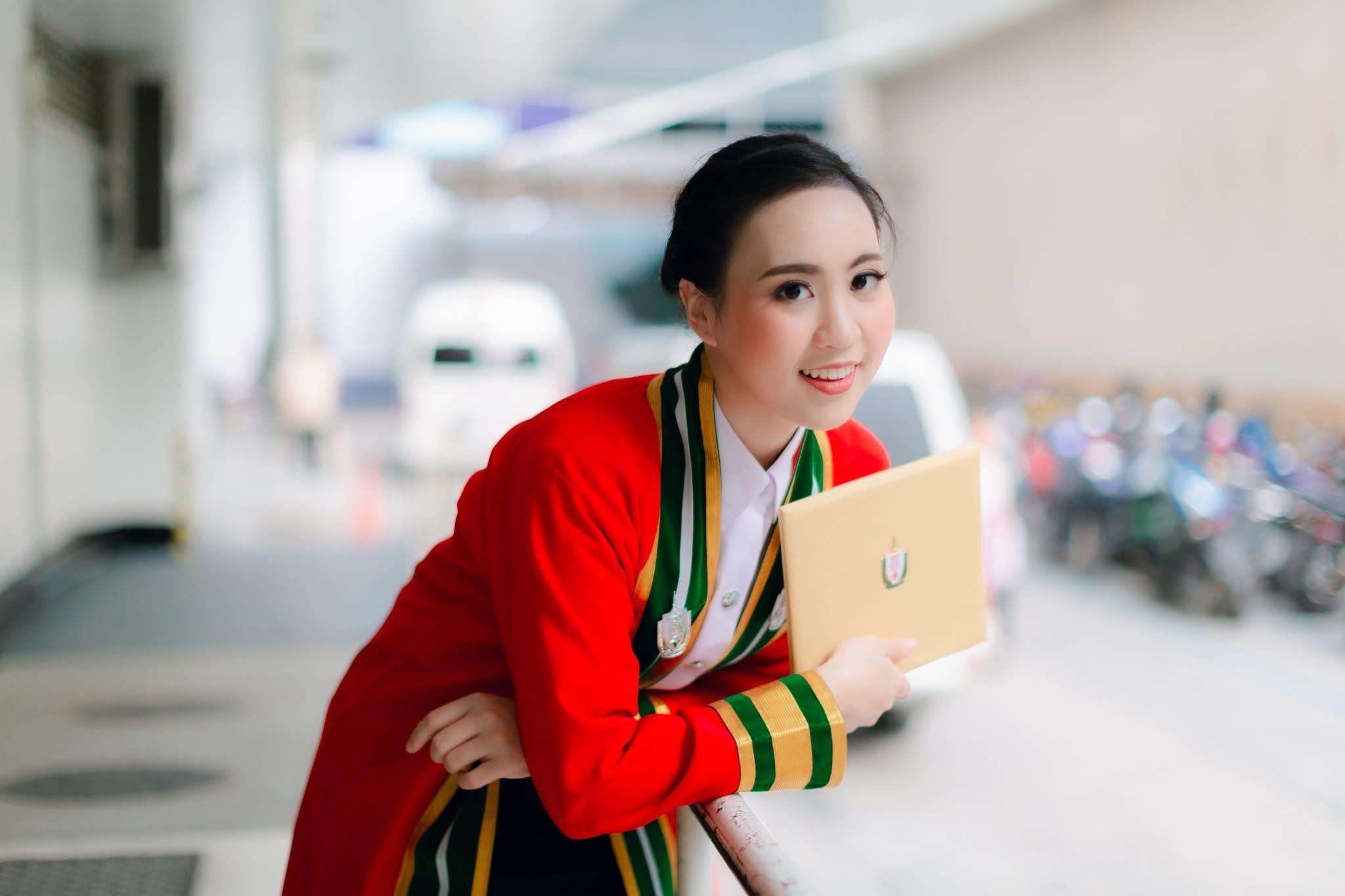 ผลงานรับปริญญา สถาบันการพยาบาลศรีสวรินทิราสภากาชาดไทย โดย KomrichPhotographer ภาพที่ 3