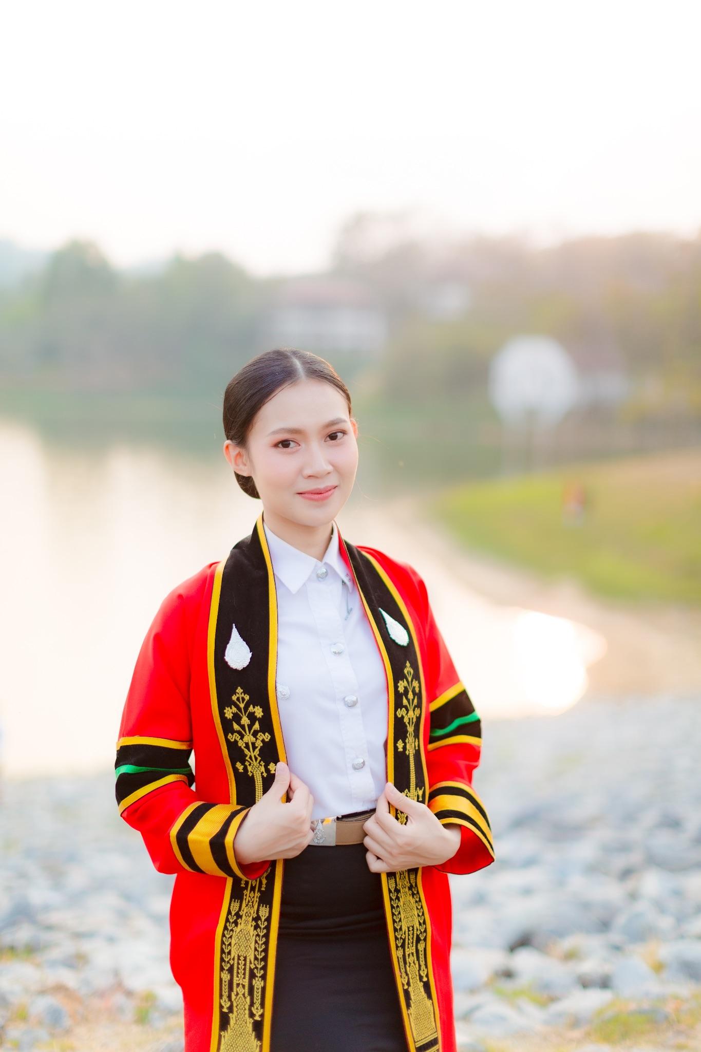 ผลงานรับปริญญา มหาวิทยาลัยแม่ฟ้าหลวง โดย KomrichPhotographer ภาพที่ 7