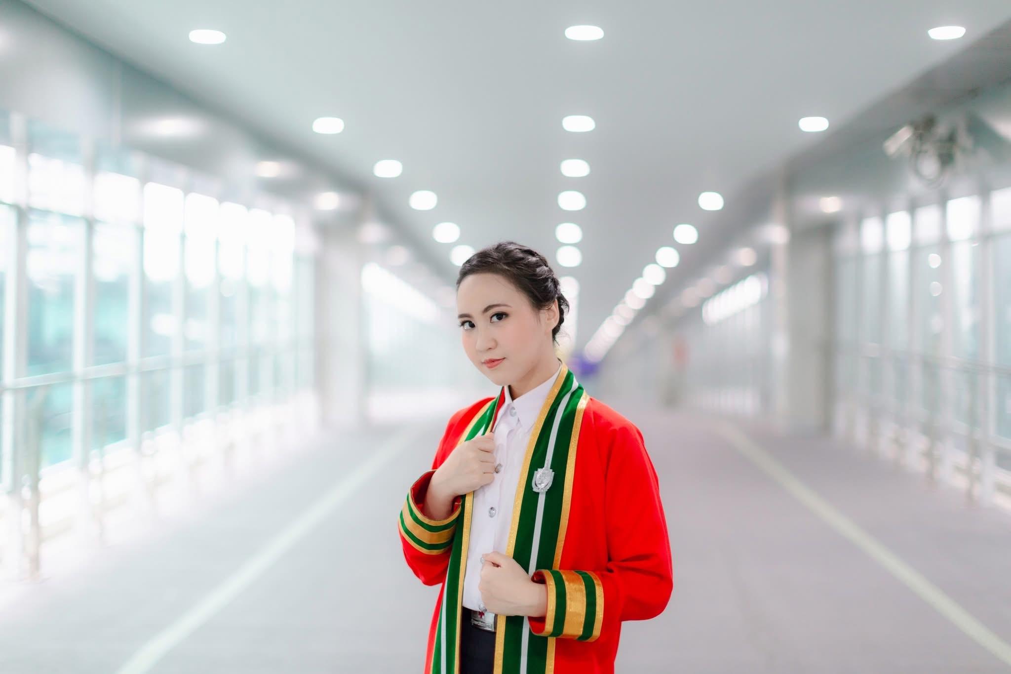 ผลงานรับปริญญา สถาบันการพยาบาลศรีสวรินทิราสภากาชาดไทย โดย KomrichPhotographer ภาพที่ 4