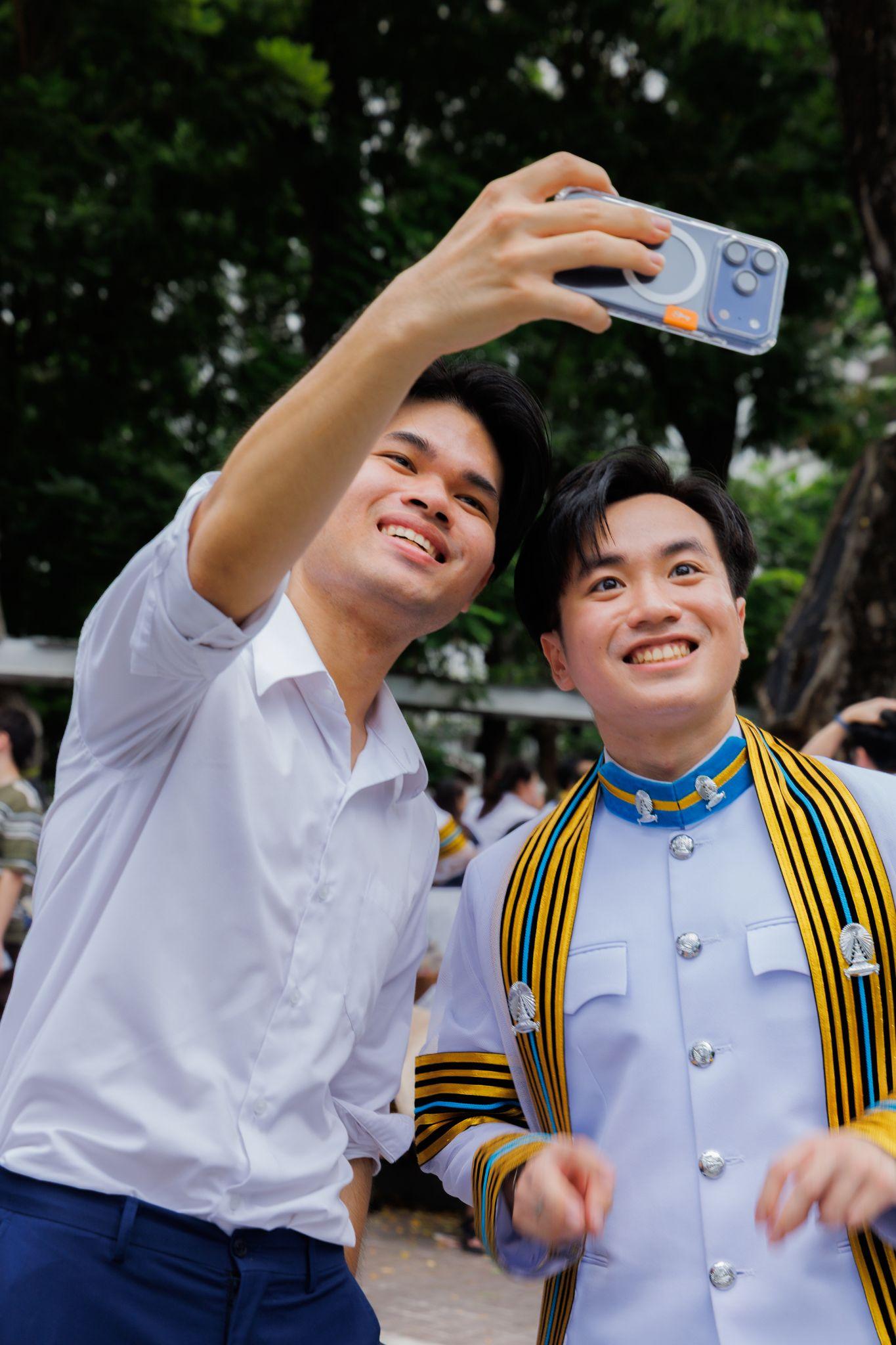 ผลงานรับปริญญา จุฬาลงกรณ์มหาวิทยาลัย โดย JE_TAMTO ภาพที่ 13
