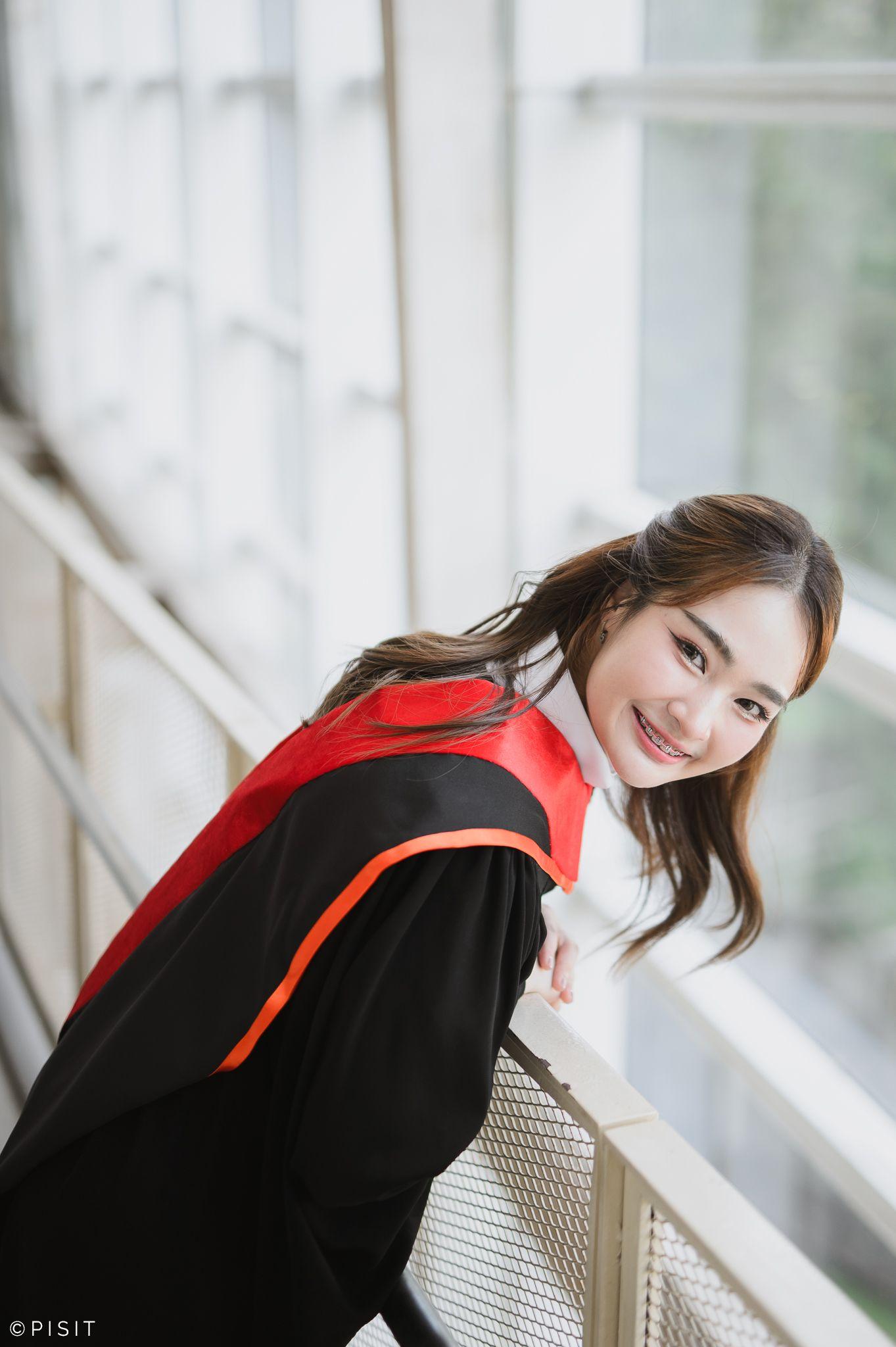 ผลงานรับปริญญา โดย Pisit P. ภาพที่ 16