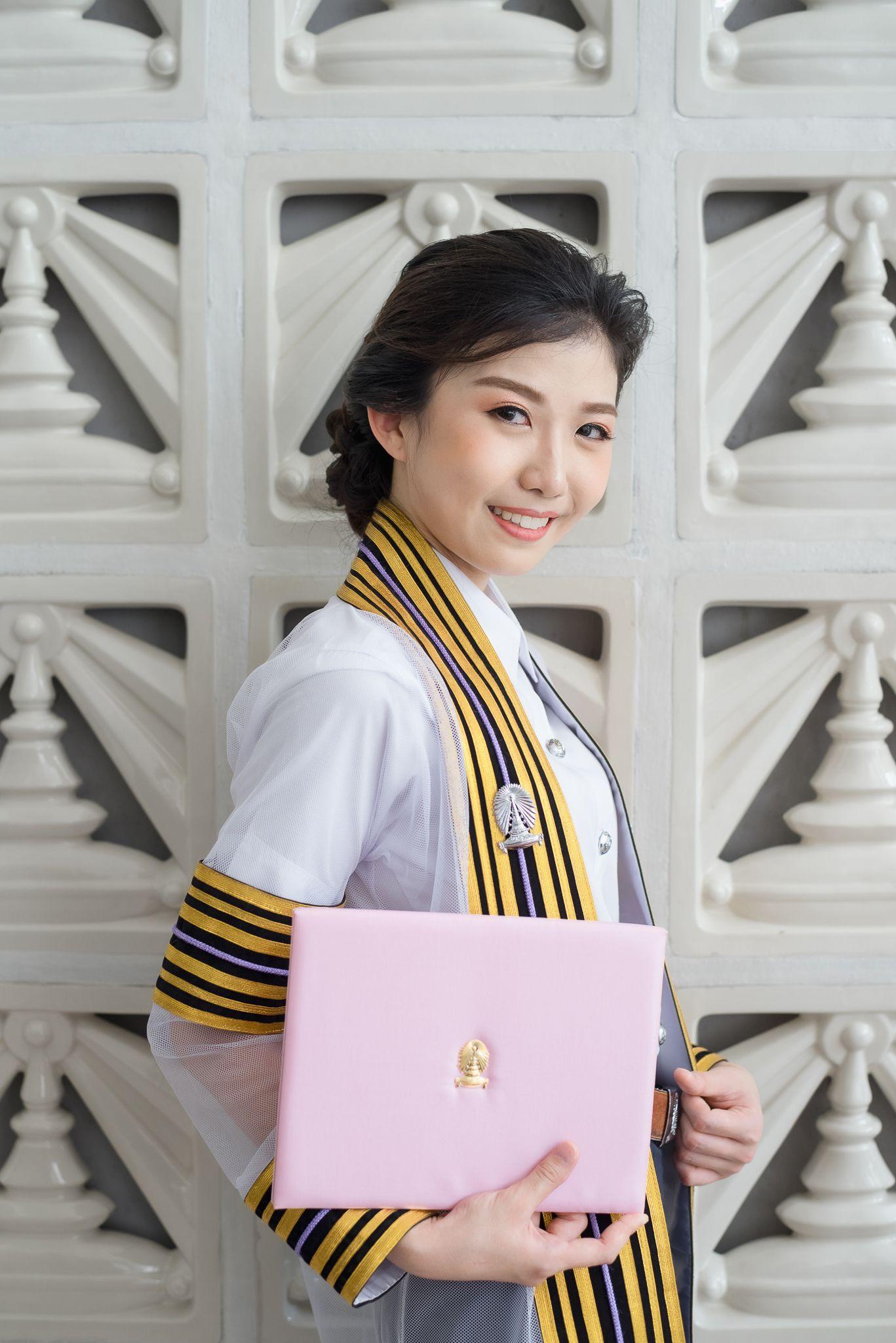 ผลงานรับปริญญา โดย TY Photo BY โตช่างภาพ ภาพที่ 1