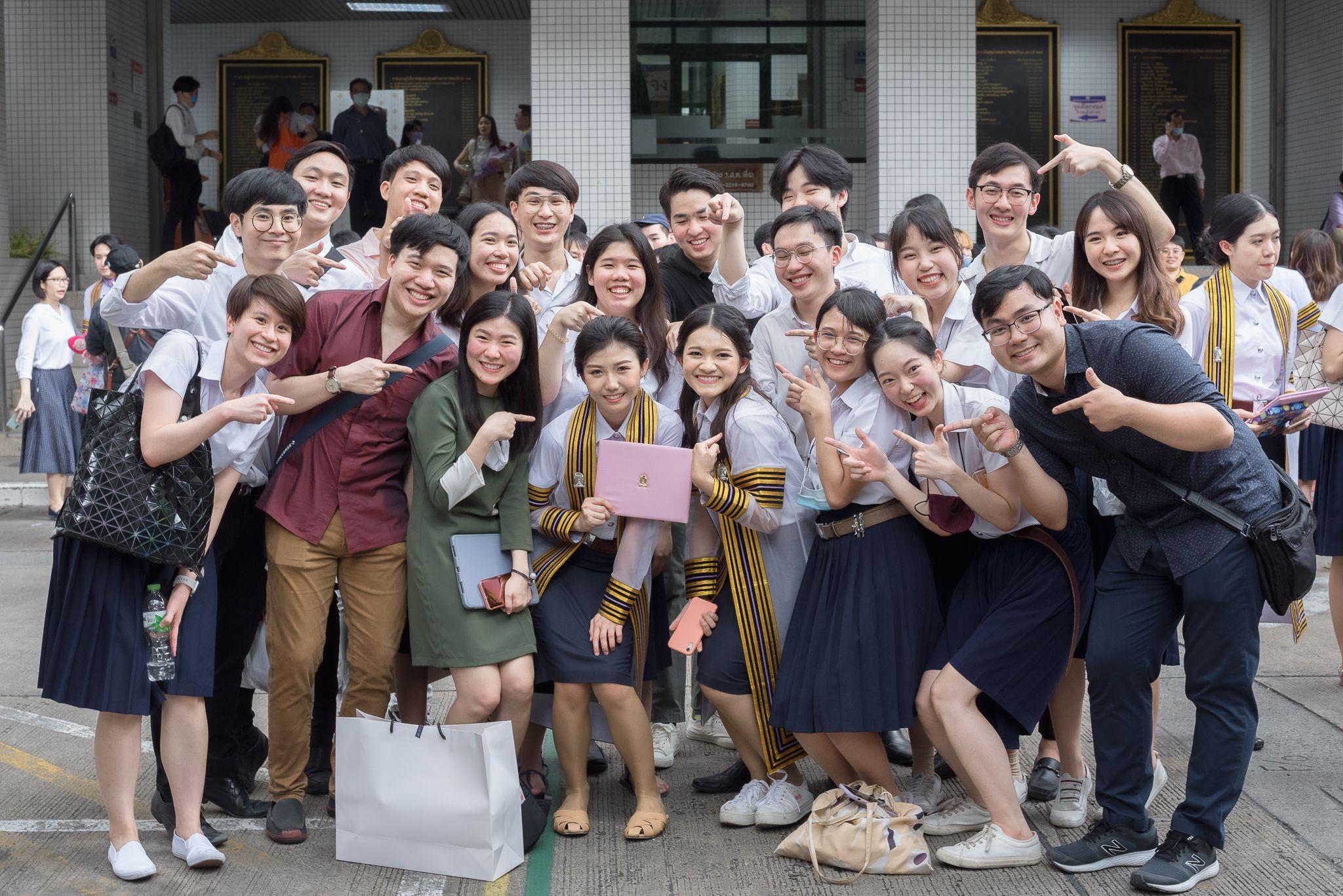ผลงานรับปริญญา จุฬาลงกรณ์มหาวิทยาลัย โดย TY Photo BY โตช่างภาพ ภาพที่ 14