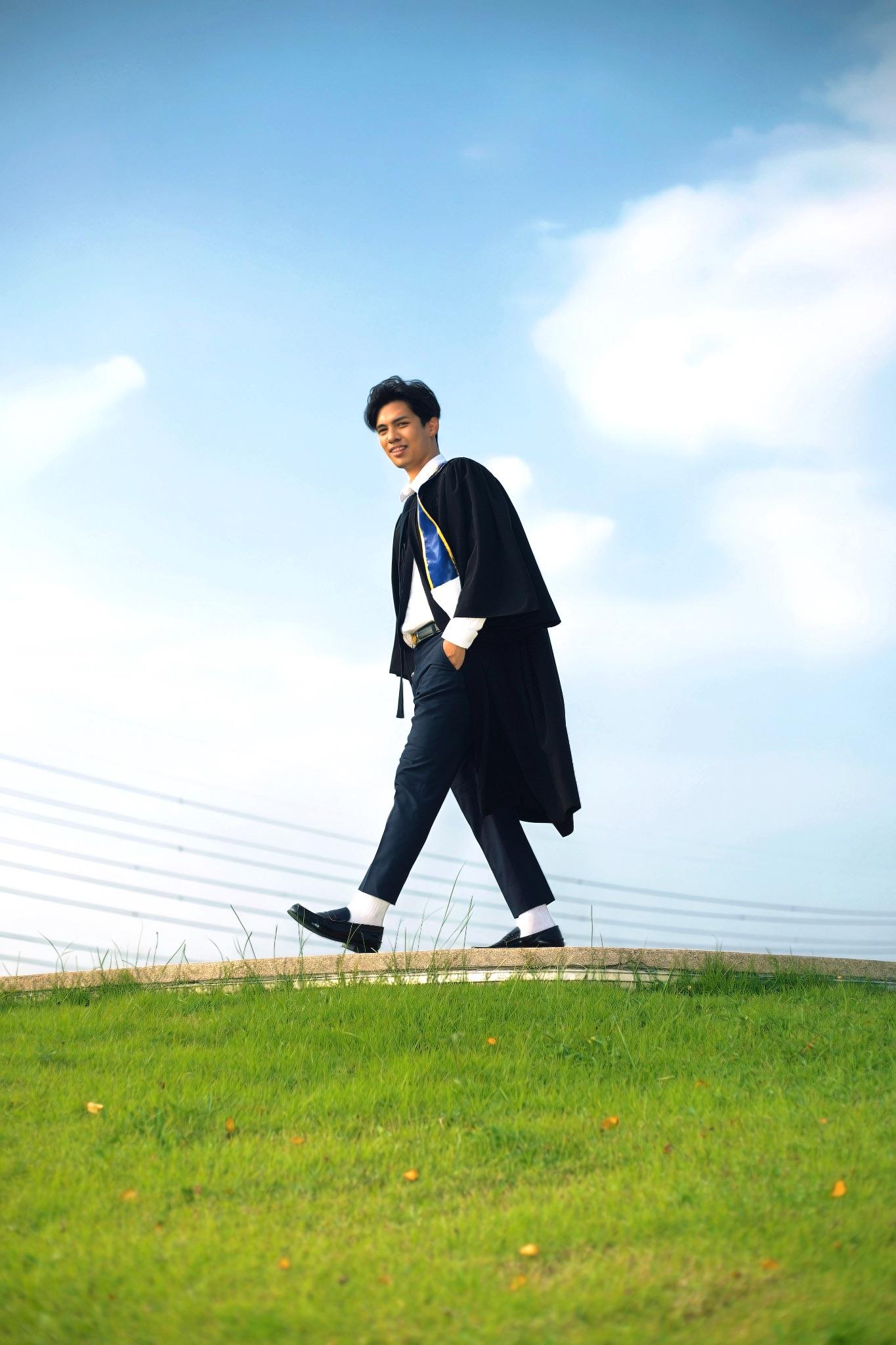 ผลงานรับปริญญา โดย ARWISJITPHOTO ภาพที่ 2