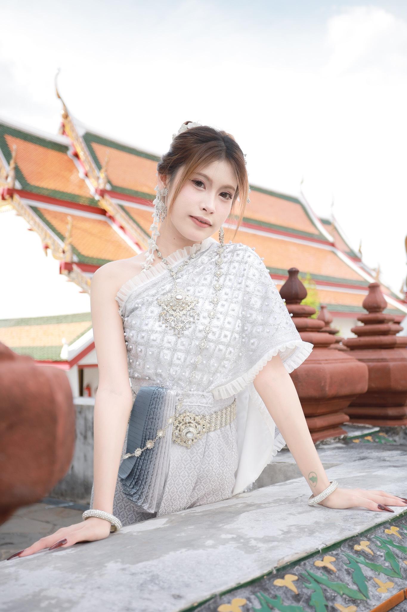 ผลงานรับปริญญา โดย Midnight Shutter ภาพที่ 5
