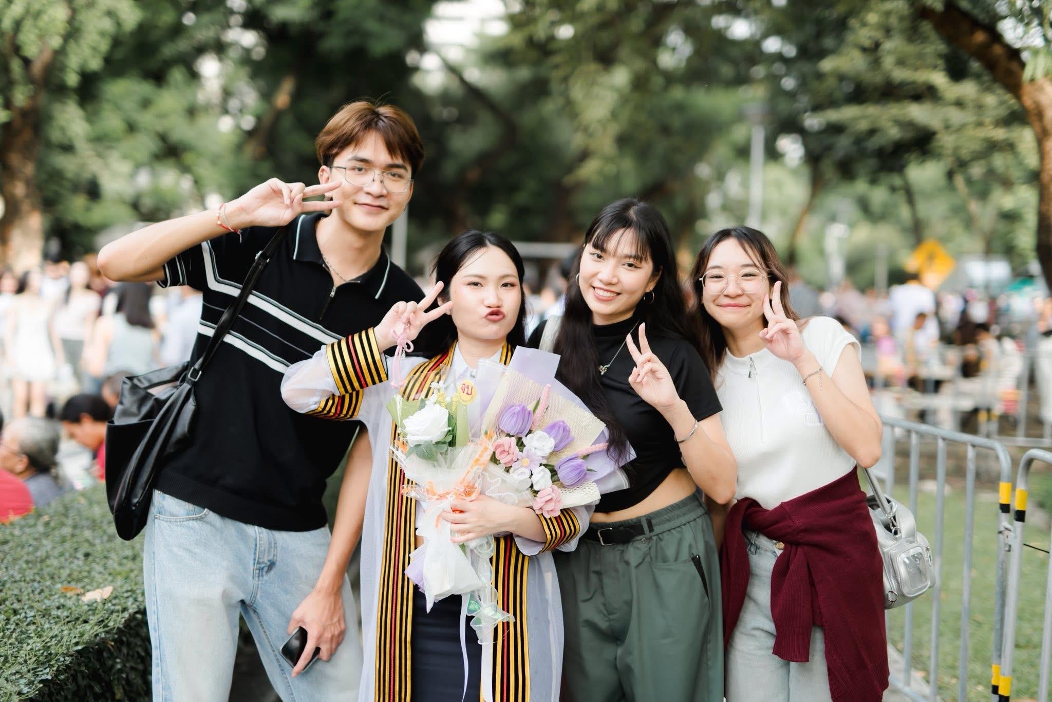 ผลงานรับปริญญา จุฬาลงกรณ์มหาวิทยาลัย โดย Mika 7 Foto ภาพที่ 10