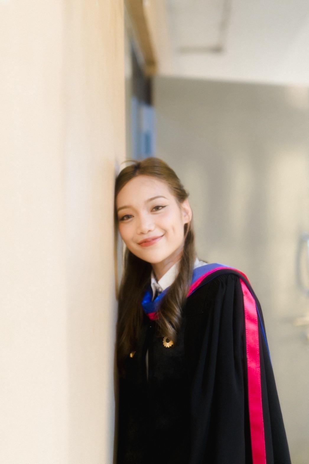 ผลงานรับปริญญา มหาวิทยาลัยรังสิต โดย Mika 7 Foto ภาพที่ 18