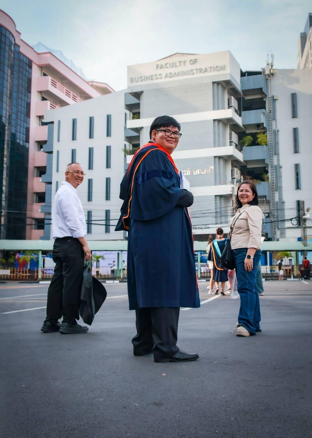 ผลงานรับปริญญา โดย โชค คนสร้างภาพ ภาพที่ 5