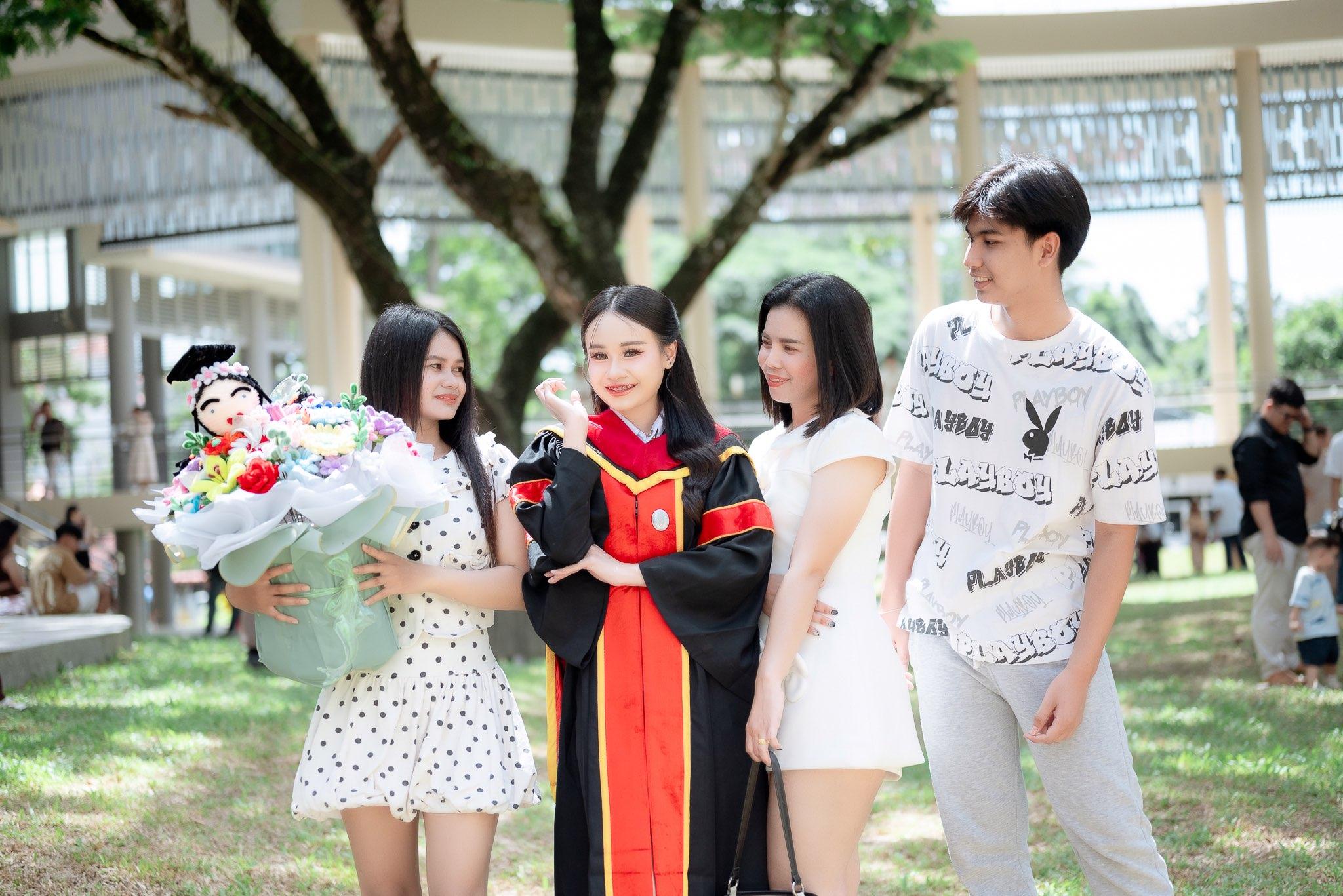 ผลงานรับปริญญา มหาวิทยาลัยราชภัฏนครศรีธรรมราช โดย เชอรี่ช่างภาพนครศรีธรรมราช ภาพที่ 5