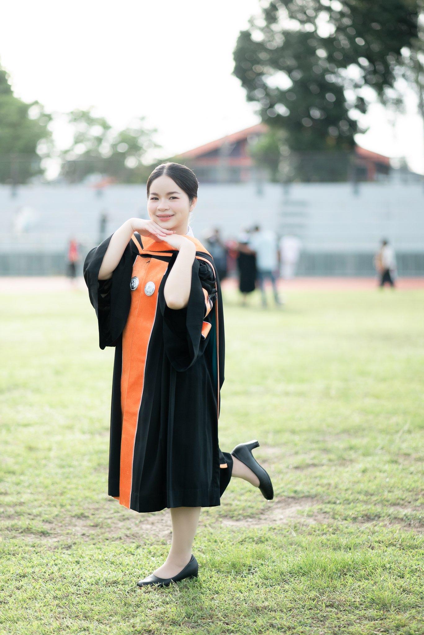 ผลงานรับปริญญา มหาวิทยาลัยราชภัฏสุราษฏร์ธานี โดย เชอรี่ช่างภาพนครศรีธรรมราช ภาพที่ 4