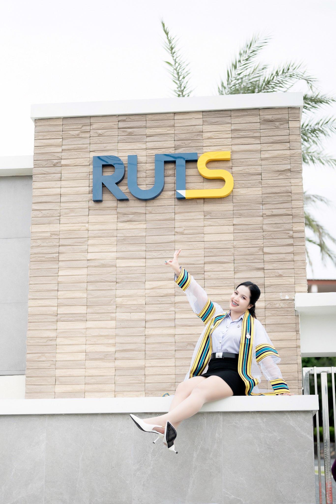 ผลงานรับปริญญา มหาวิทยาลัยเทคโนโลยีราชมงคลศรีวิชัย โดย เชอรี่ช่างภาพนครศรีธรรมราช ภาพที่ 7