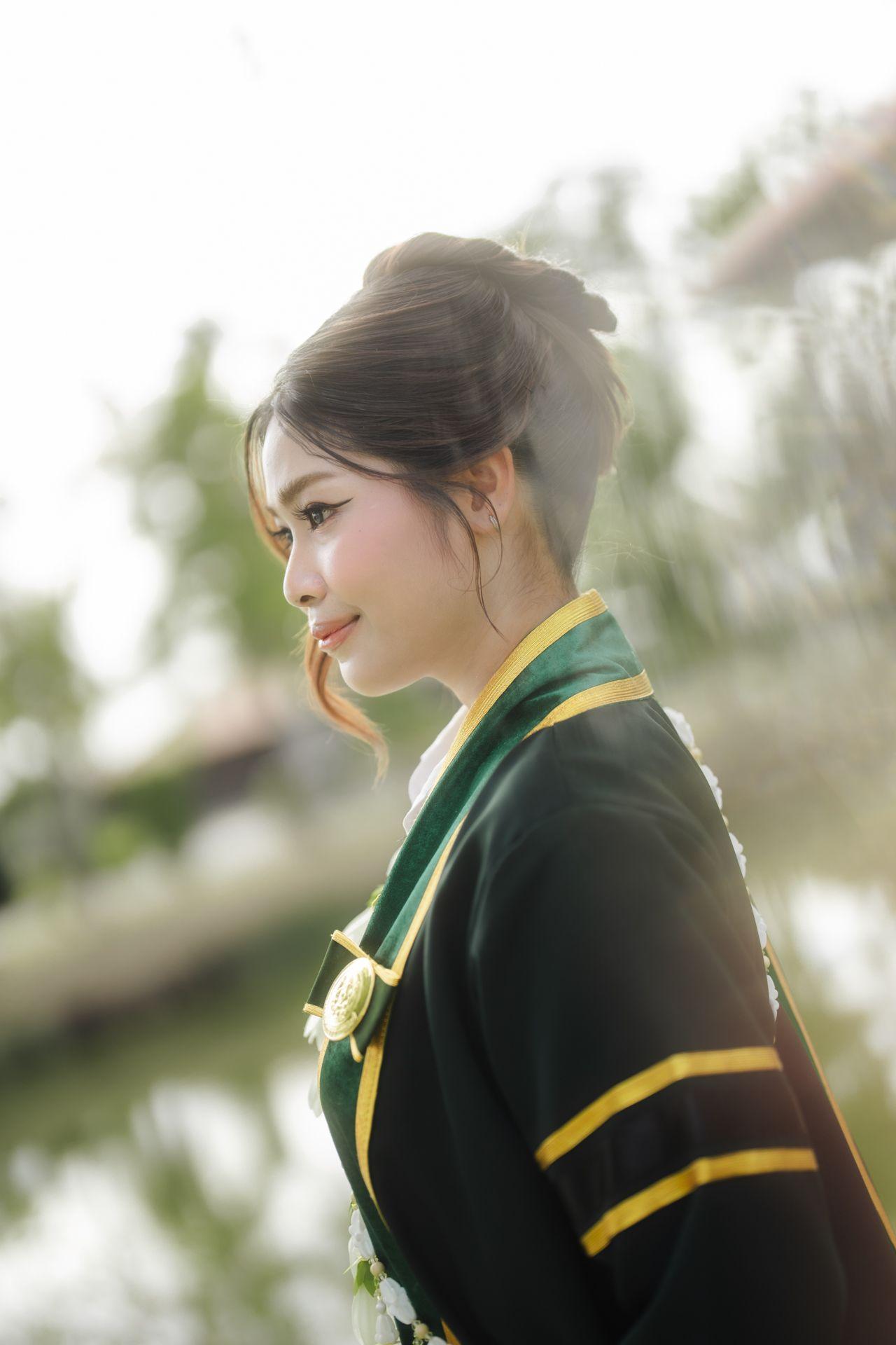 ผลงานรับปริญญา สถาบันบัณฑิตพัฒนศิลป์ โดย 30thsnap ภาพที่ 4