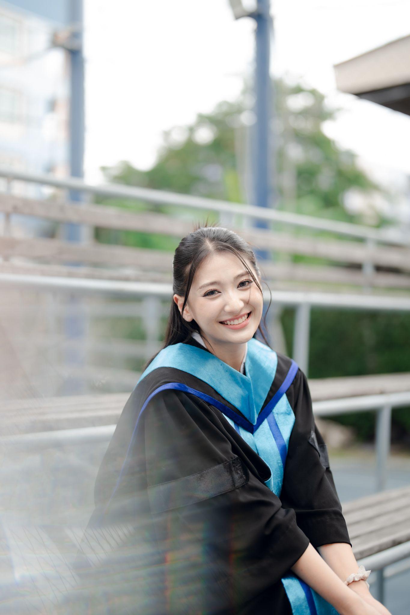 ผลงานรับปริญญา มหาวิทยาลัยหอการค้าไทย โดย 30thsnap ภาพที่ 2