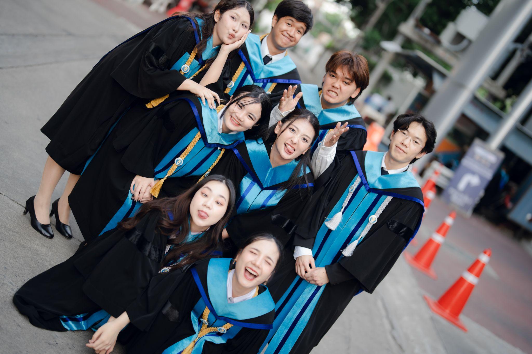 ผลงานรับปริญญา มหาวิทยาลัยหอการค้าไทย โดย 30thsnap ภาพที่ 5
