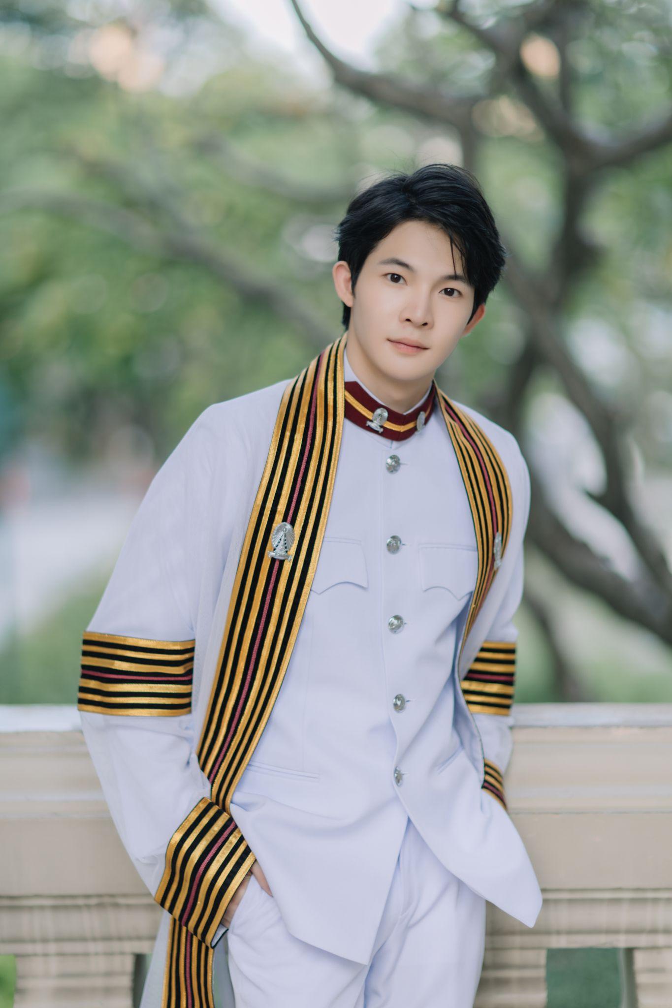 ผลงานรับปริญญา จุฬาลงกรณ์มหาวิทยาลัย โดย BufBuffalo ภาพที่ 3