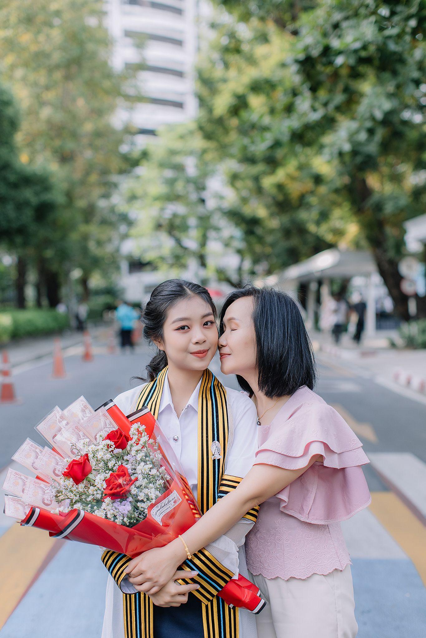 ผลงานรับปริญญา จุฬาลงกรณ์มหาวิทยาลัย โดย BufBuffalo ภาพที่ 8